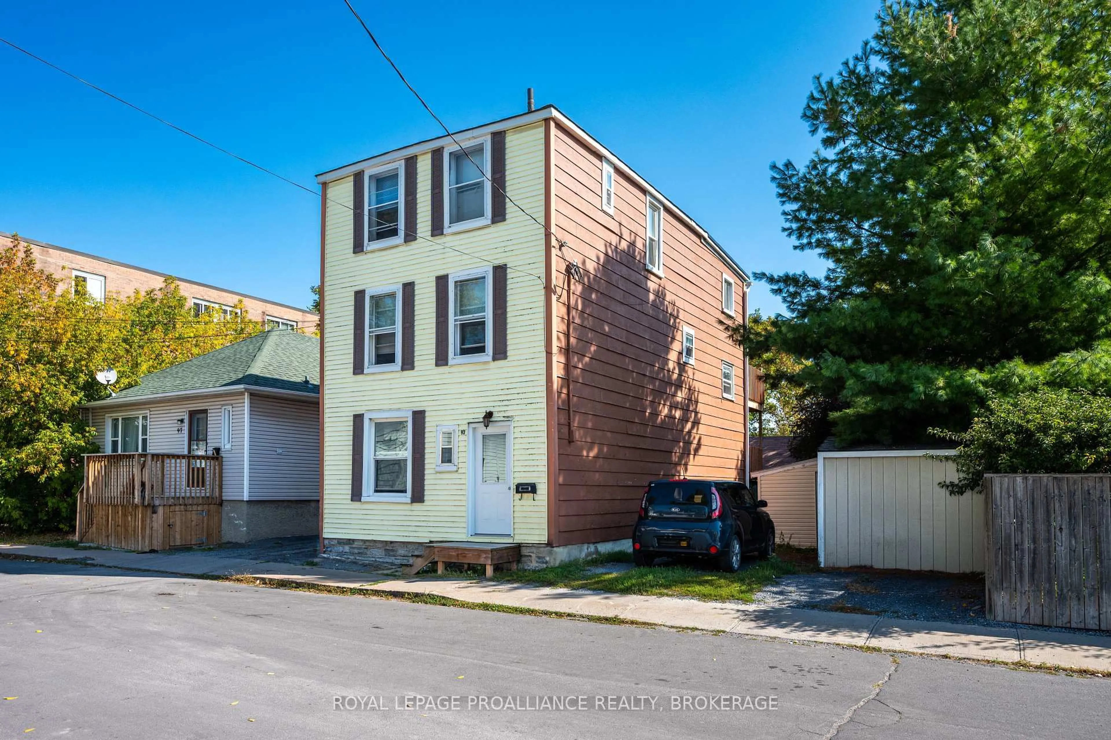 Unknown for 93 Cherry St, Kingston Ontario K7K 3W7