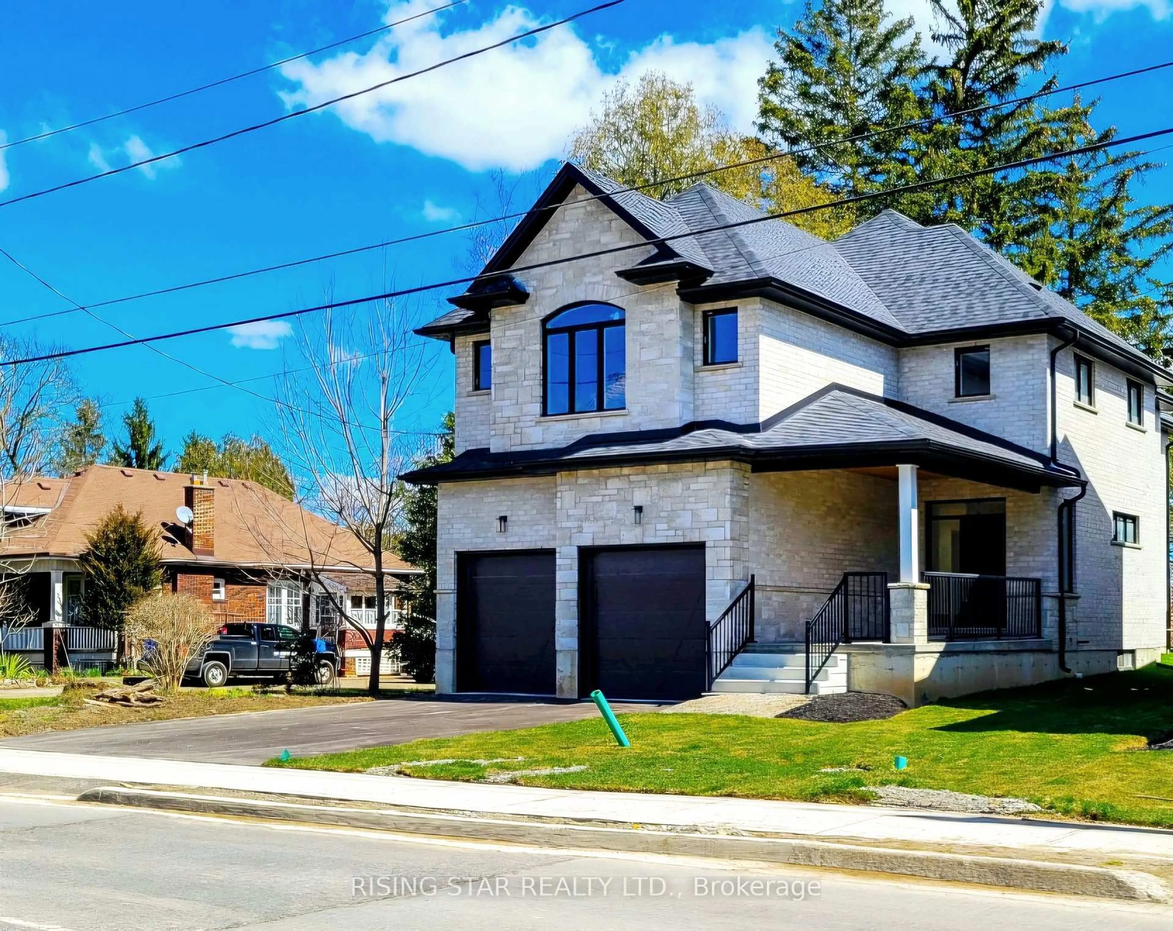 Home with brick exterior material, street for 232 Mount Pleasant St, Brantford Ontario N3T 1V1