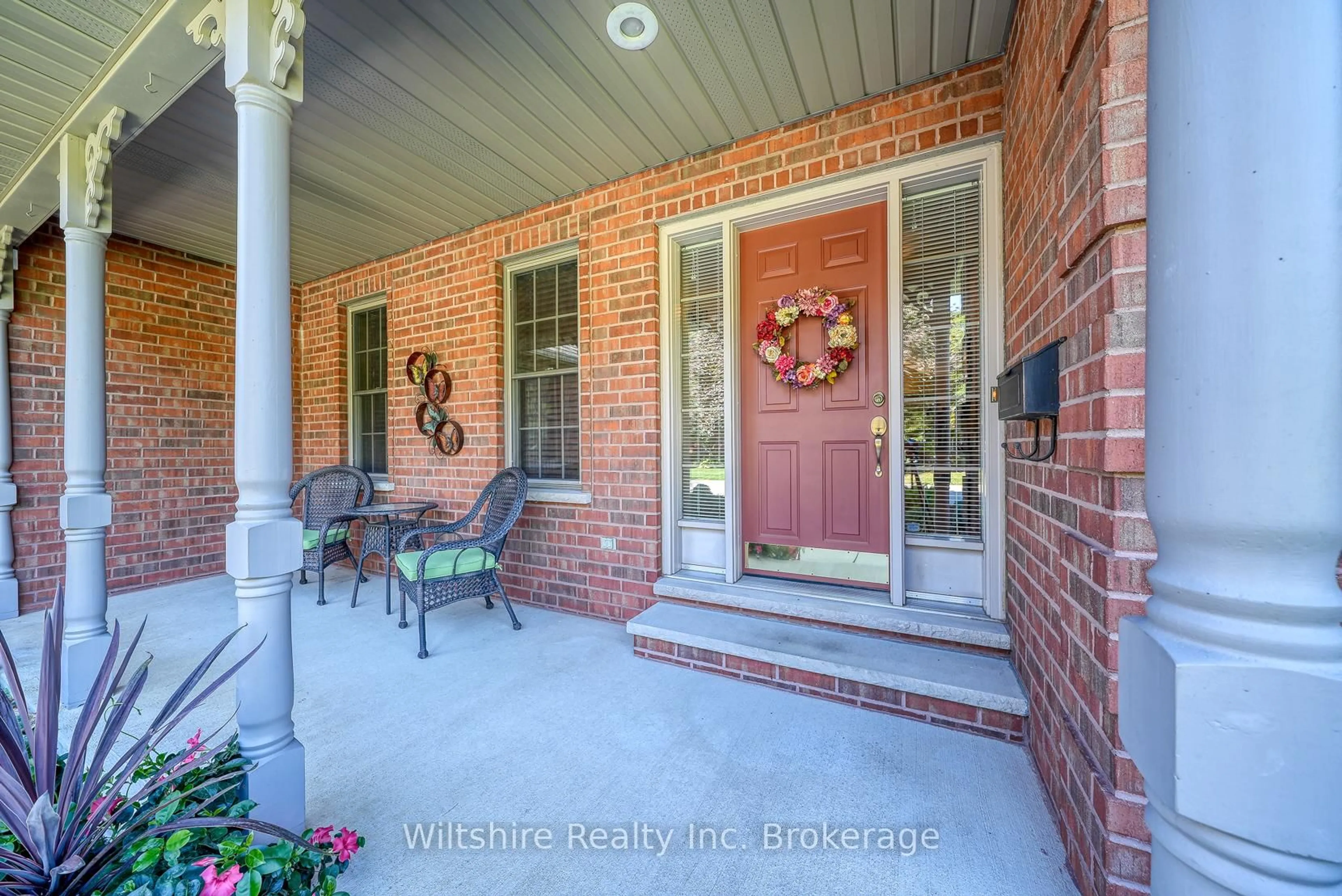 Unknown for 5 Whispering Pine Lane, Tillsonburg Ontario N4G 5V4