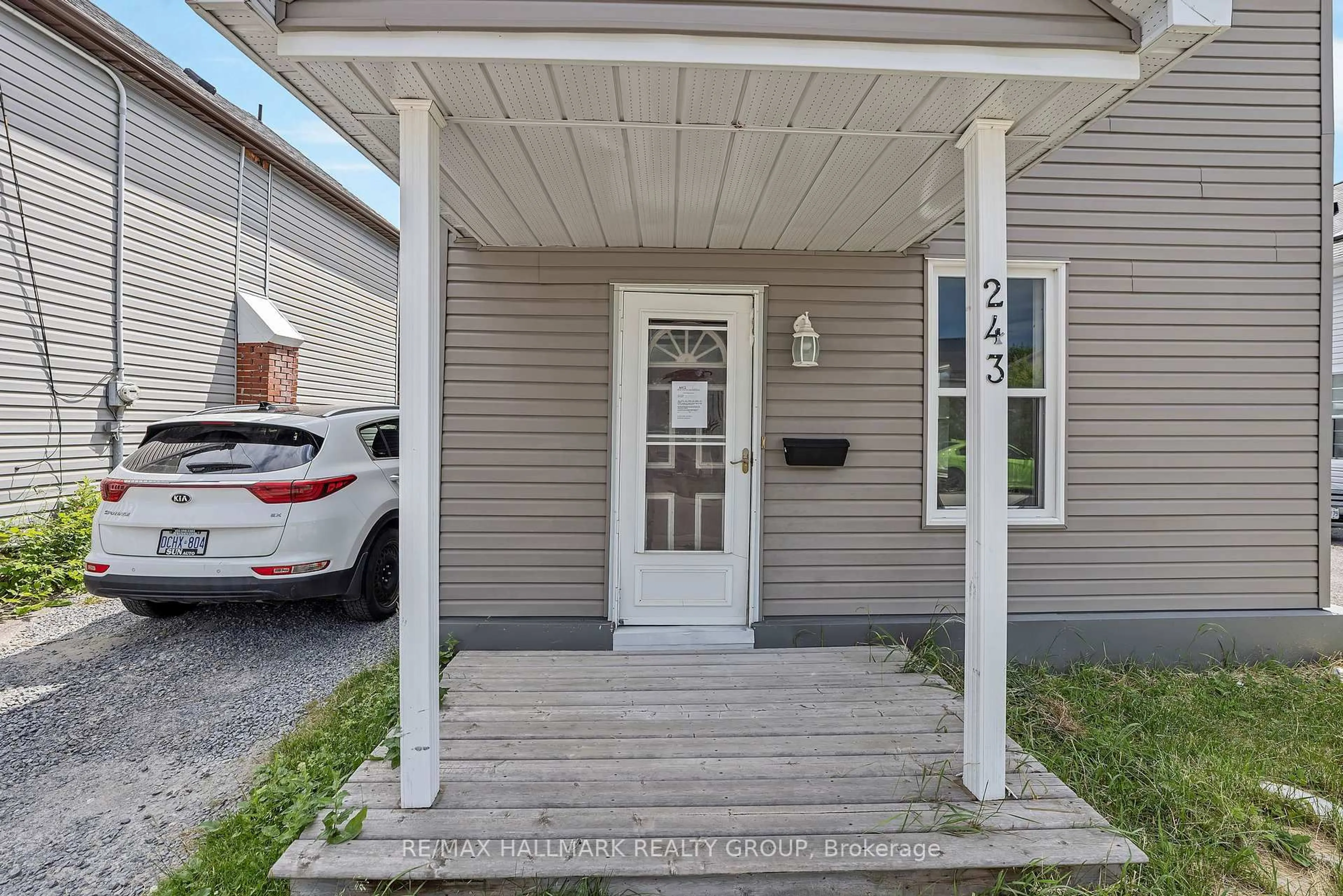 Unknown for 243 HARRIET St, Arnprior Ontario K7S 2T4