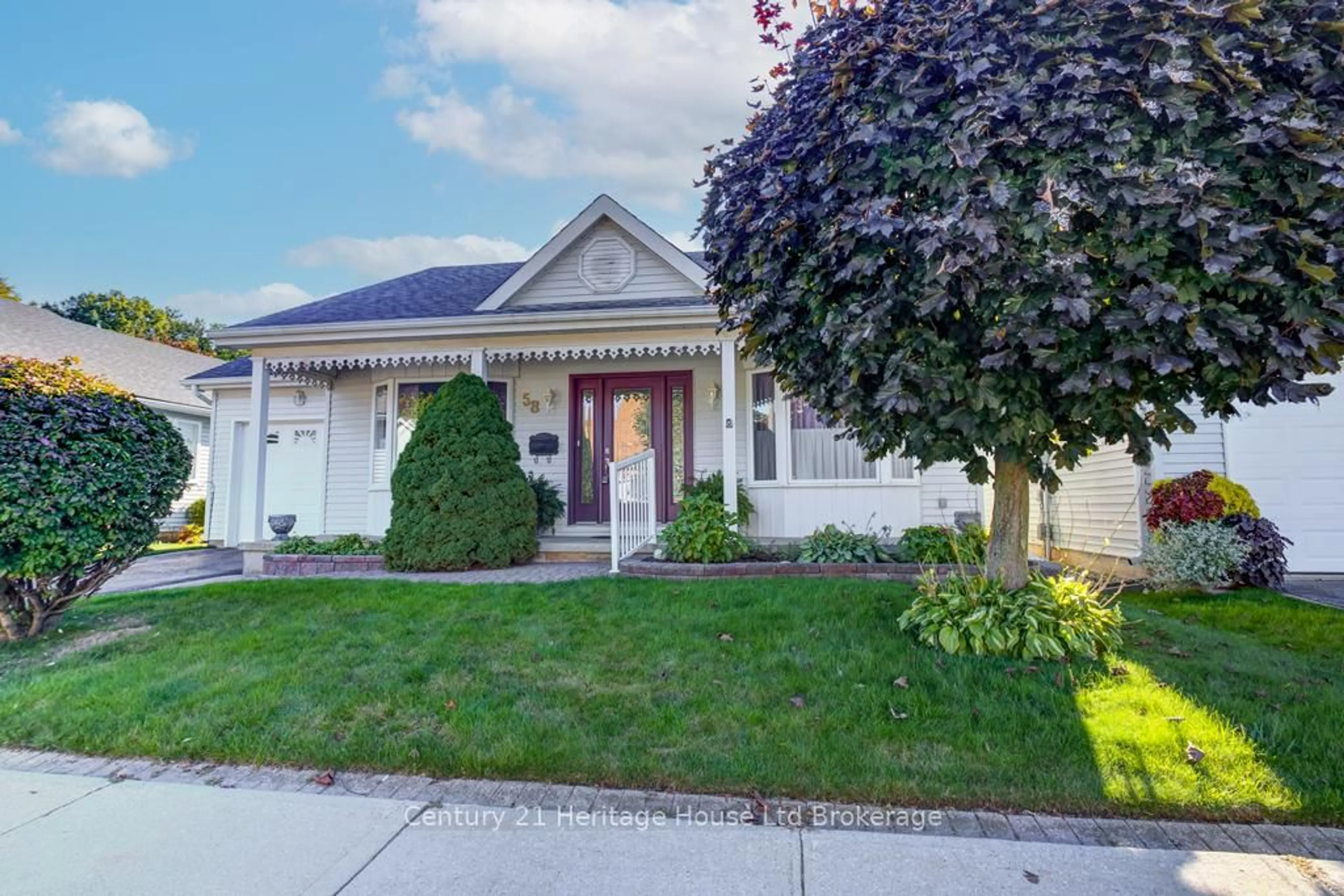 Home with vinyl exterior material, street for 58 Wilkins Cres, Tillsonburg Ontario N4G 5M5