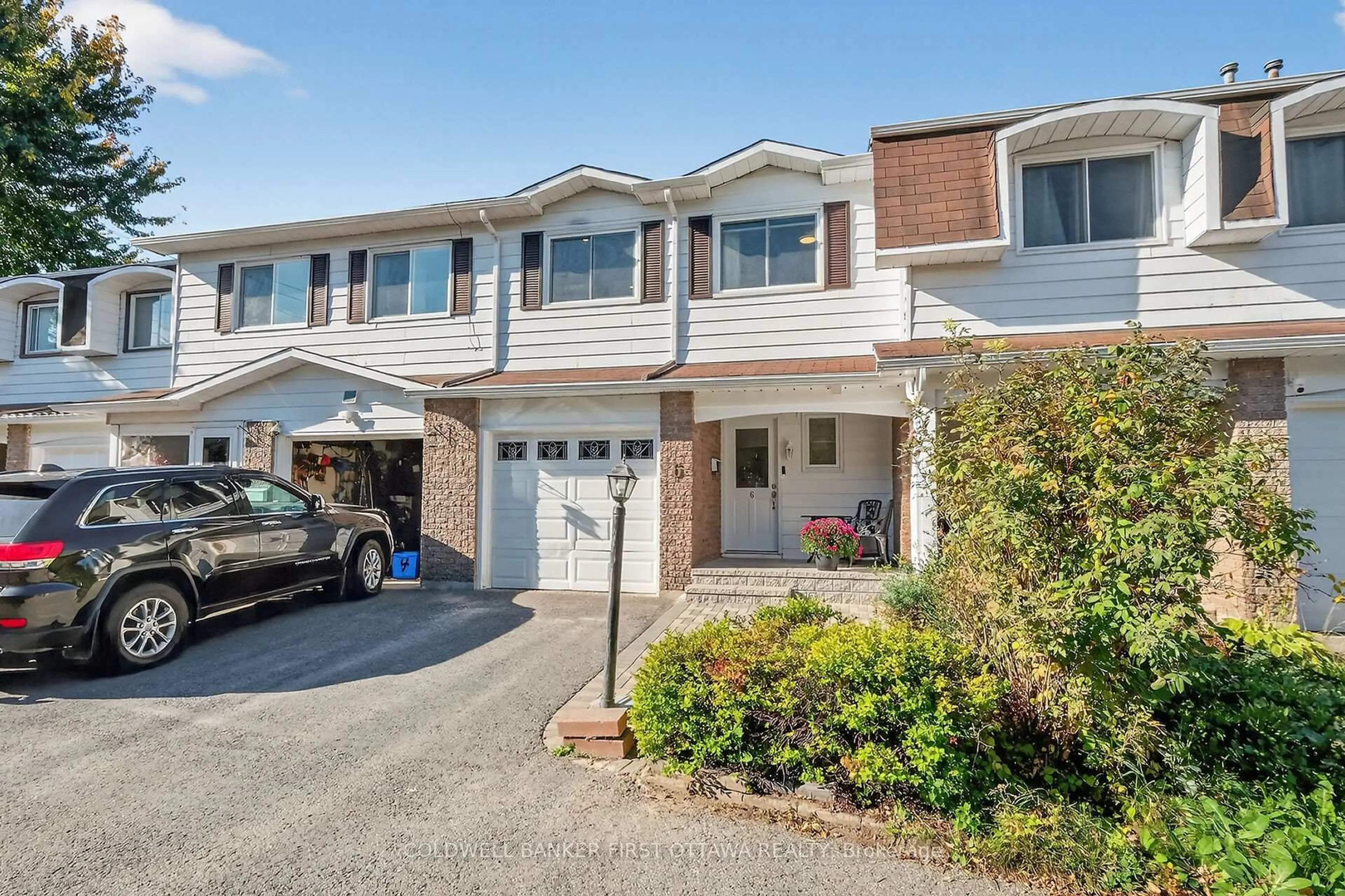 Unknown for 6 Pennington Lane, Ottawa Ontario K1B 4X7