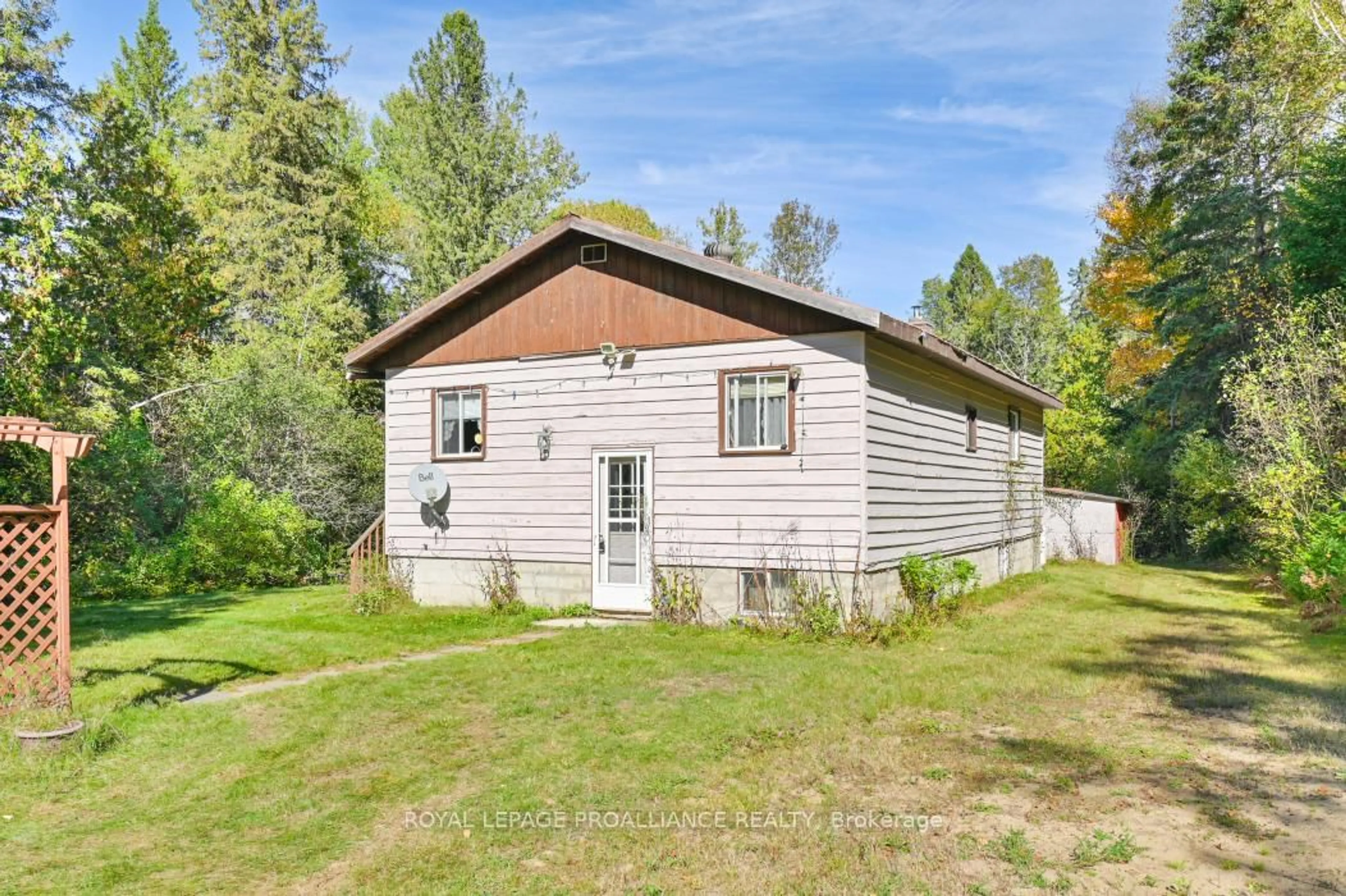 Shed for 151 Addington Rd 7, Cloyne Ontario K0H 1K0