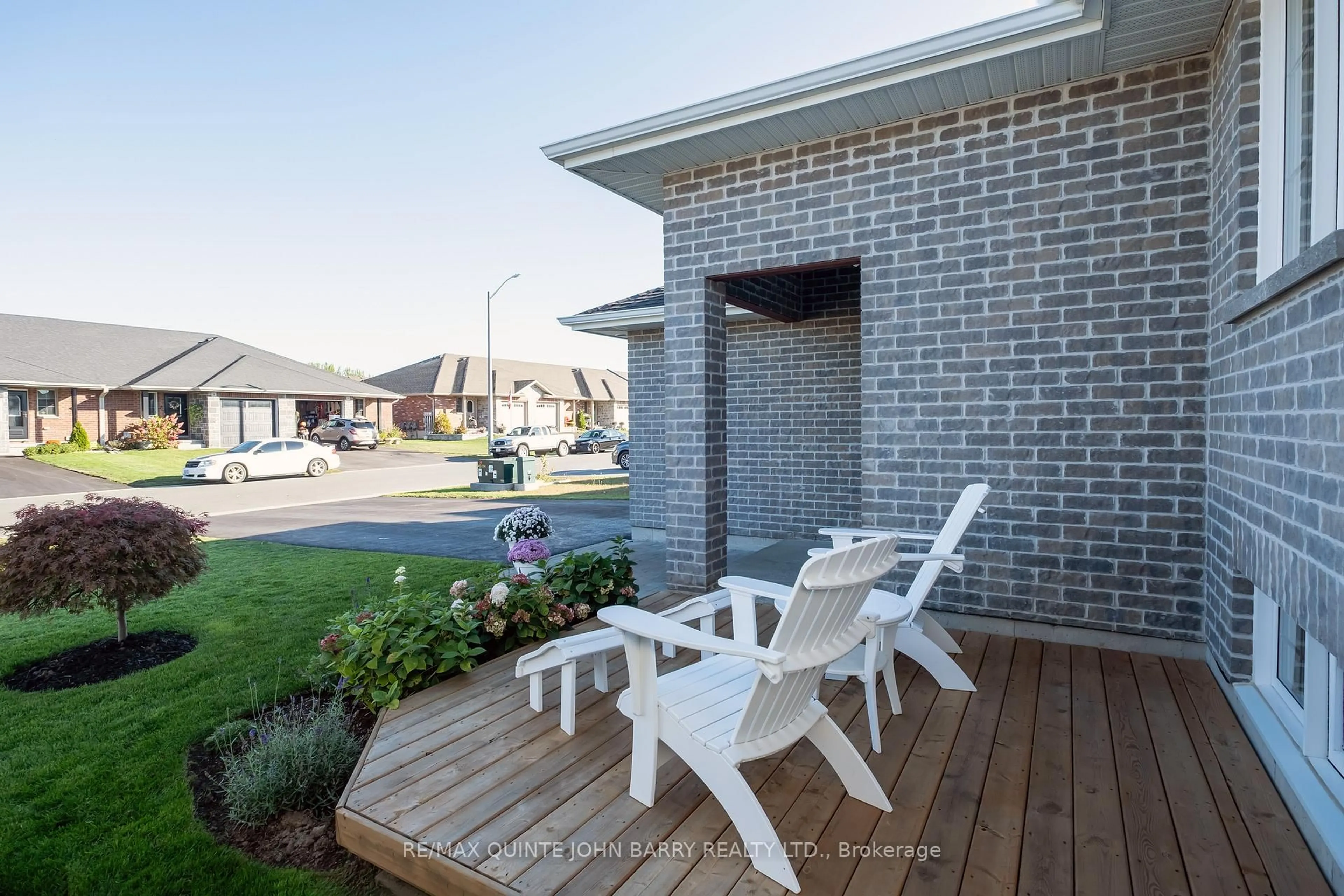 Patio, street for 6 McIntosh Cres, Quinte West Ontario K8V 0G1