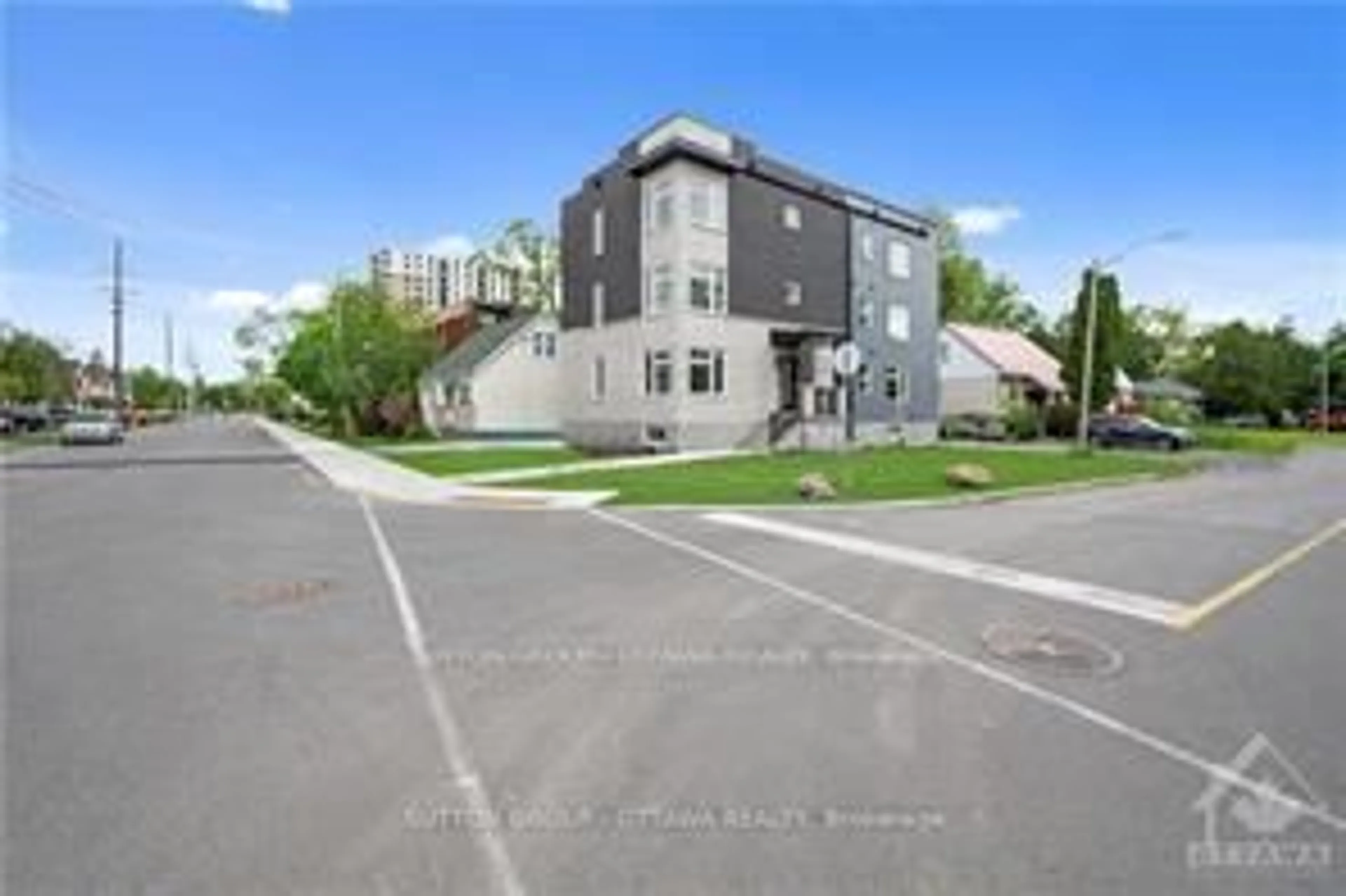 Unknown for 183 Presland Rd, Ottawa Ontario K1K 2C1