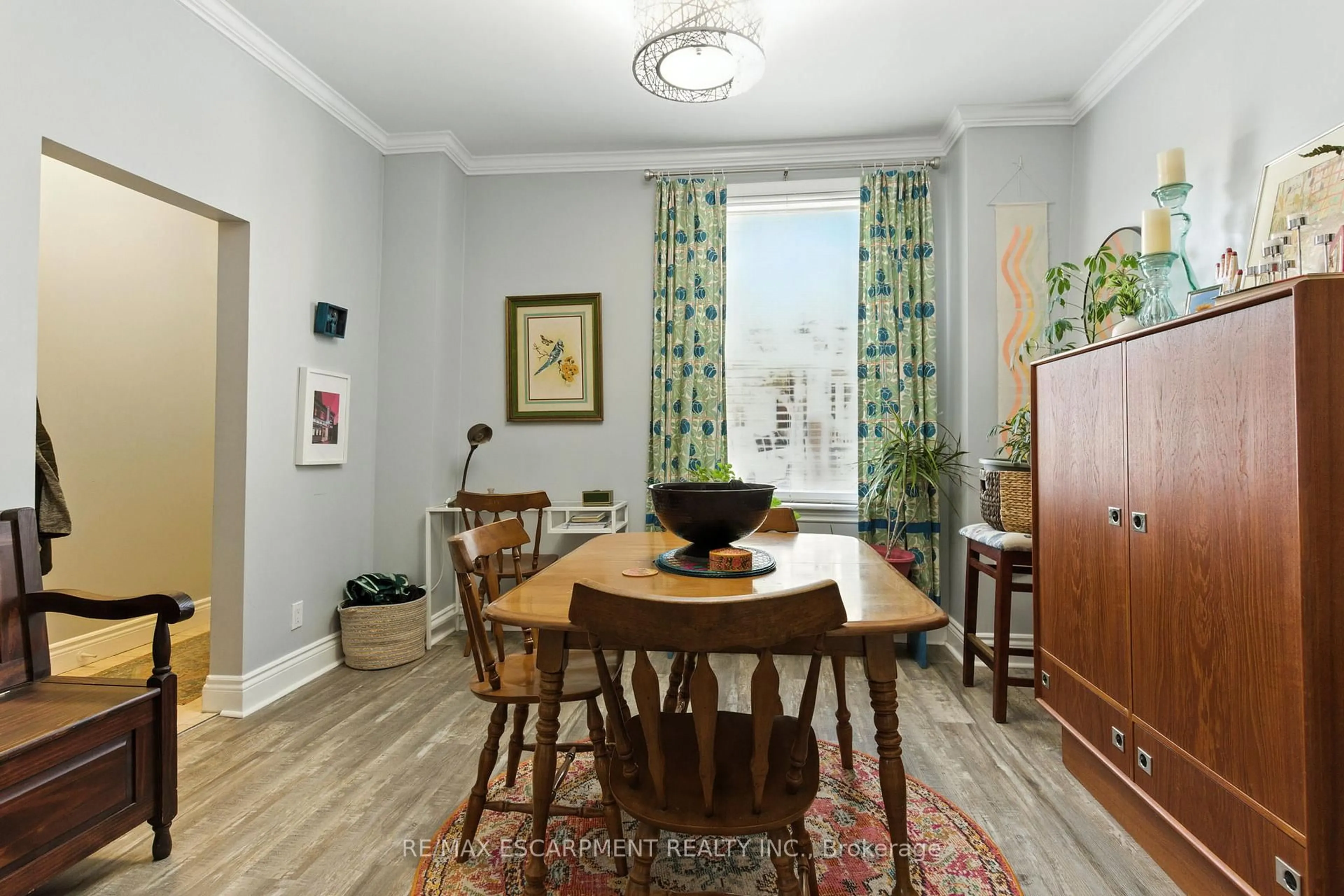 Dining room, unknown for 346 Hunter St, Hamilton Ontario L8P 1S7