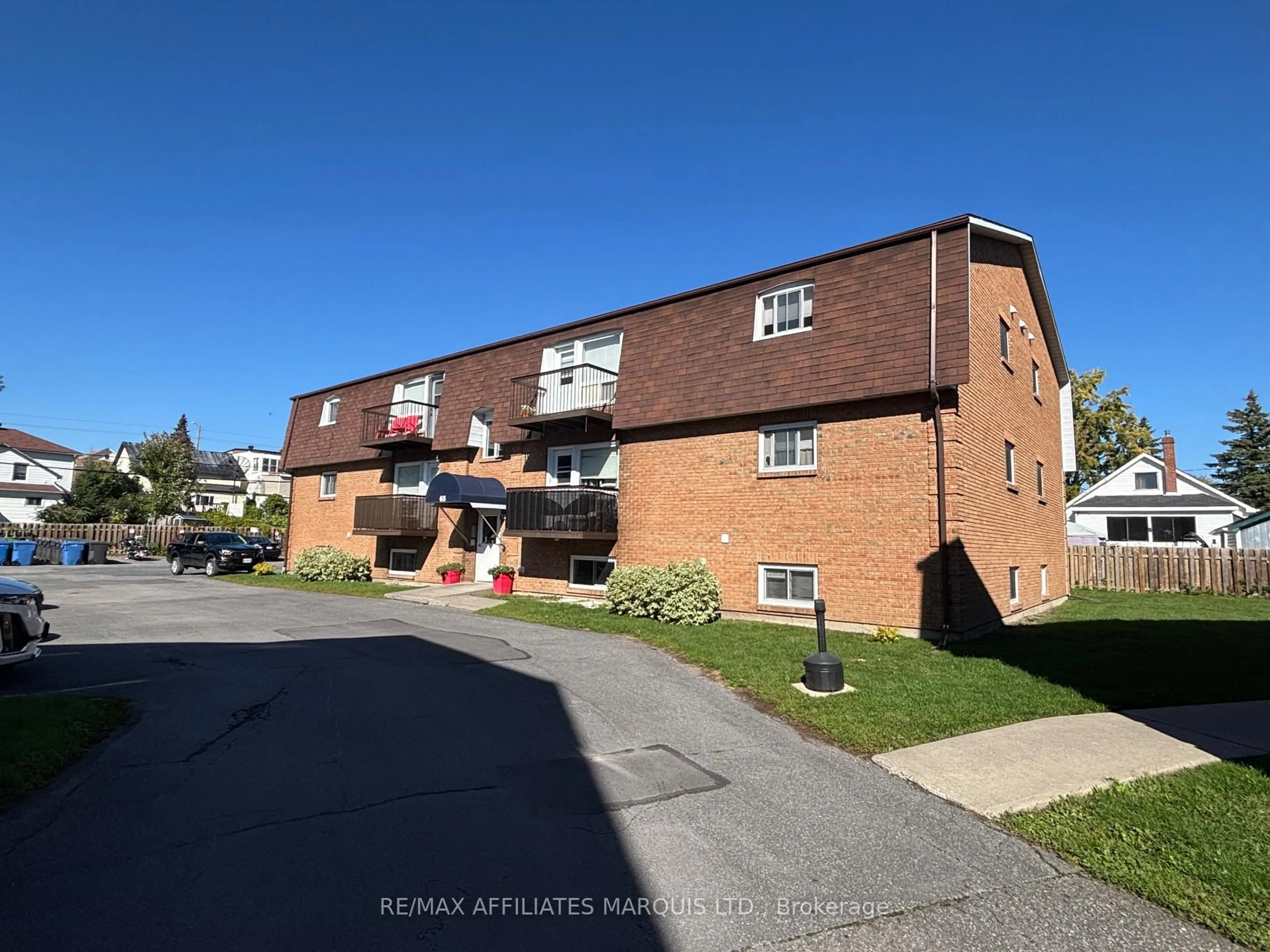 A pic from outside/outdoor area/front of a property/back of a property/a pic from drone, street for 65 Race St #4, Cornwall Ontario K6H 1G7