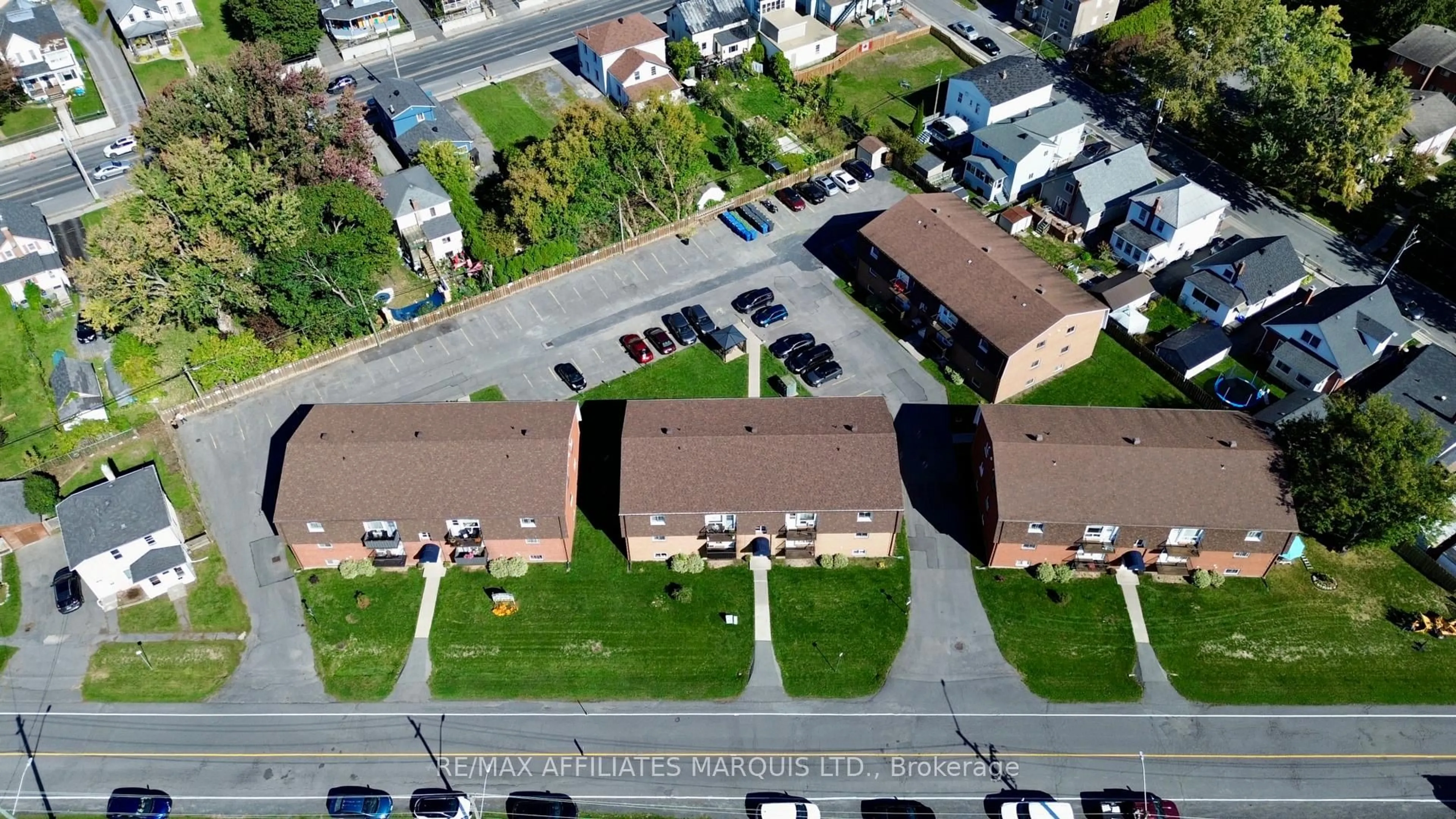 A pic from outside/outdoor area/front of a property/back of a property/a pic from drone, street for 65 Race St #4, Cornwall Ontario K6H 1G7