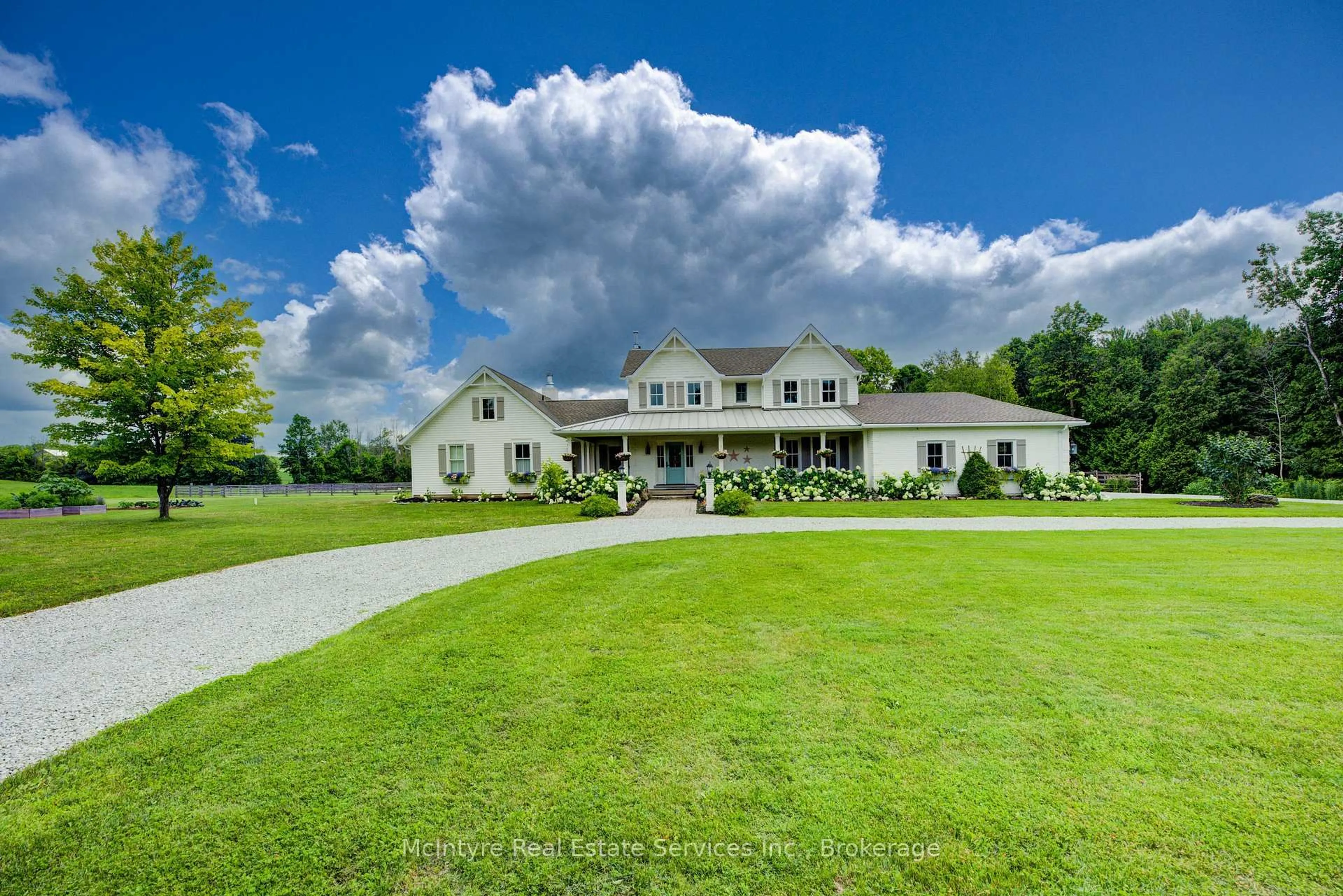 A pic from outside/outdoor area/front of a property/back of a property/a pic from drone, mountain view for 234 14th Concession Rd, Hamilton Ontario N0B 2J0