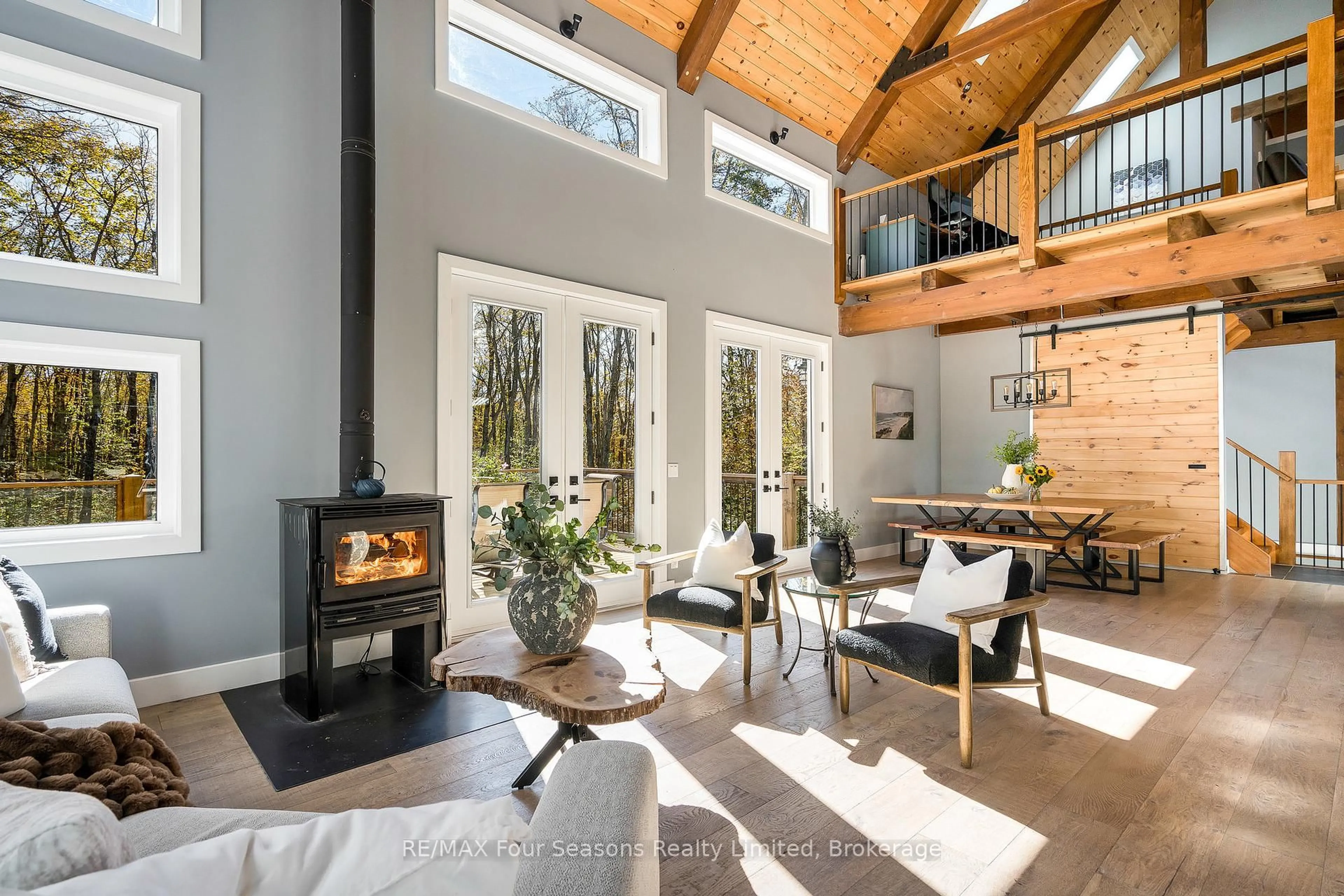 Living room with furniture, unknown for 589108 Grey Road 19, Blue Mountains Ontario N0H 2E0