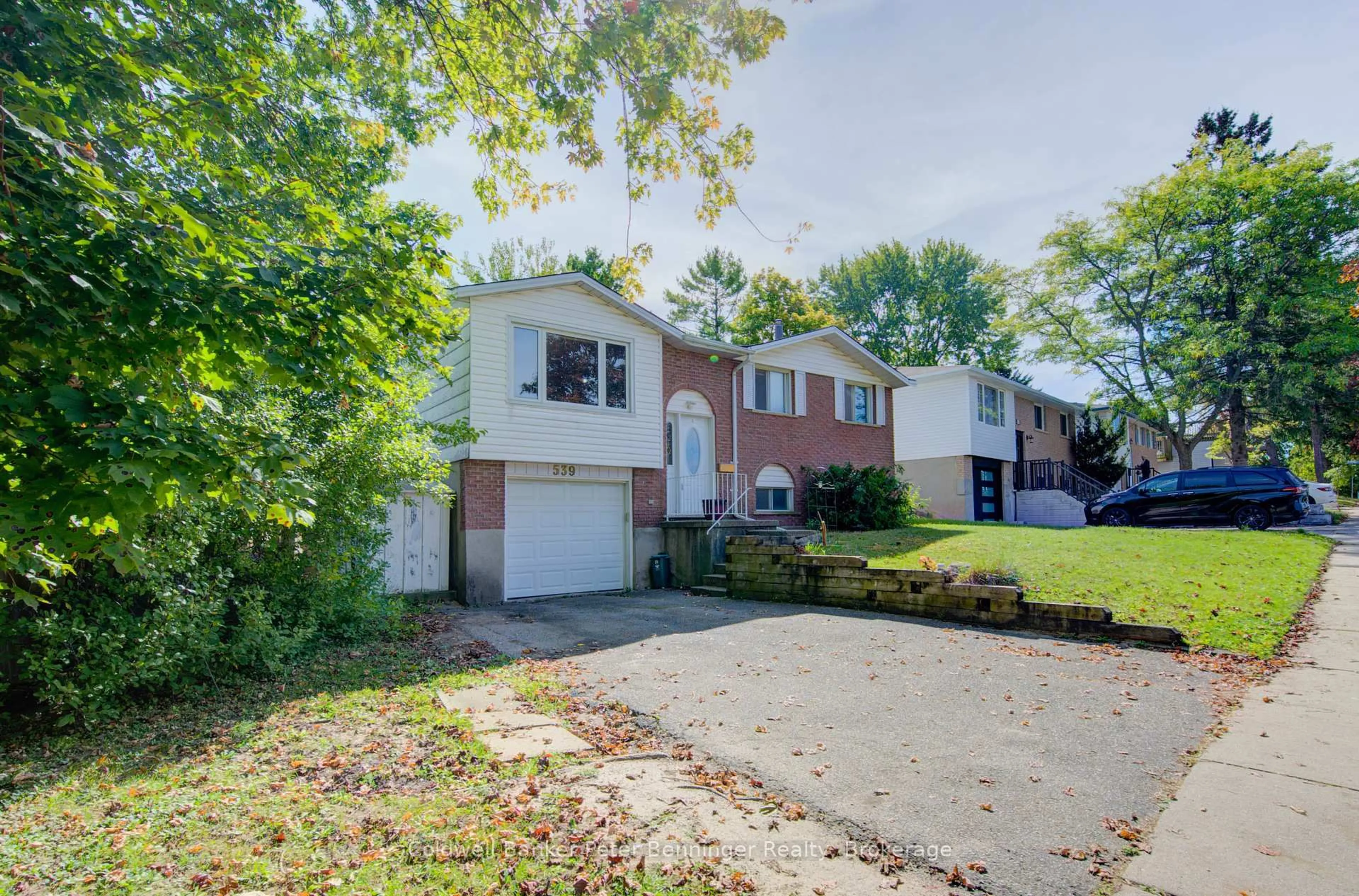 Unknown for 539 Pioneer Dr, Kitchener Ontario N2P 1P3
