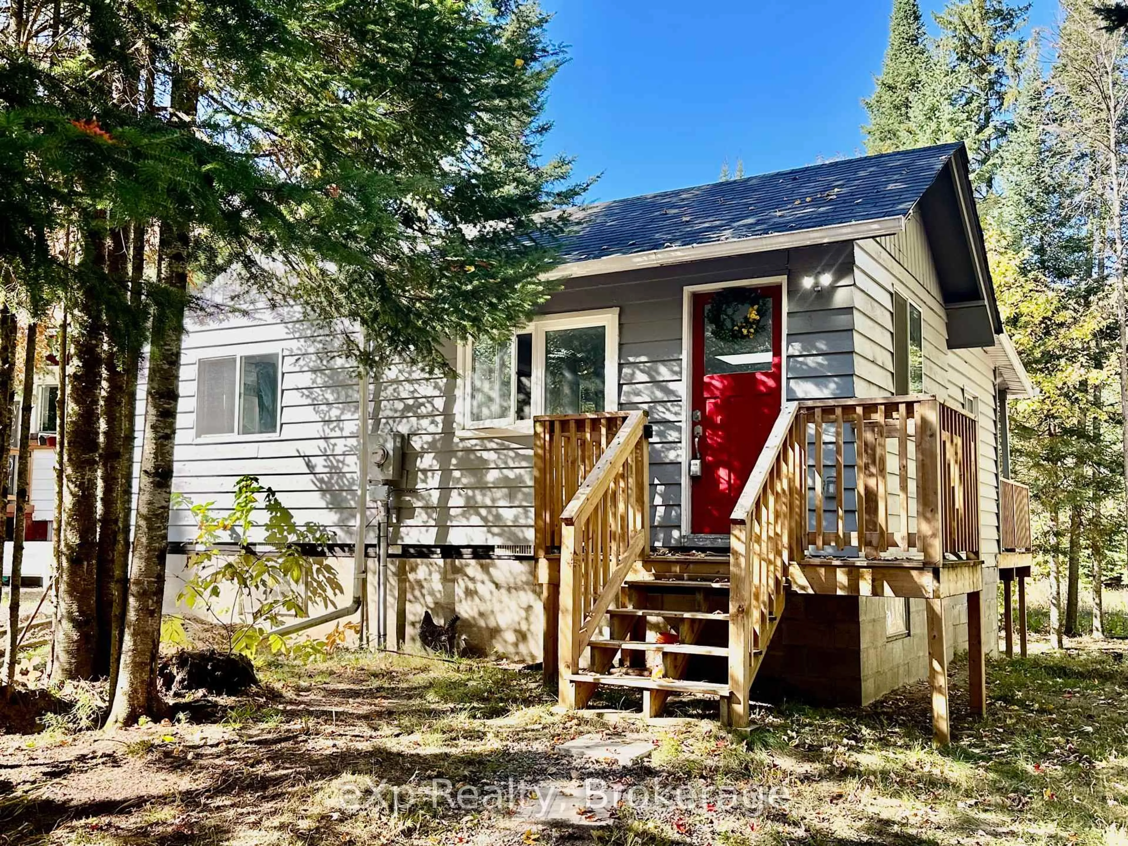 Unknown for 61 Robert Rd, Huntsville Ontario P1H 1L4