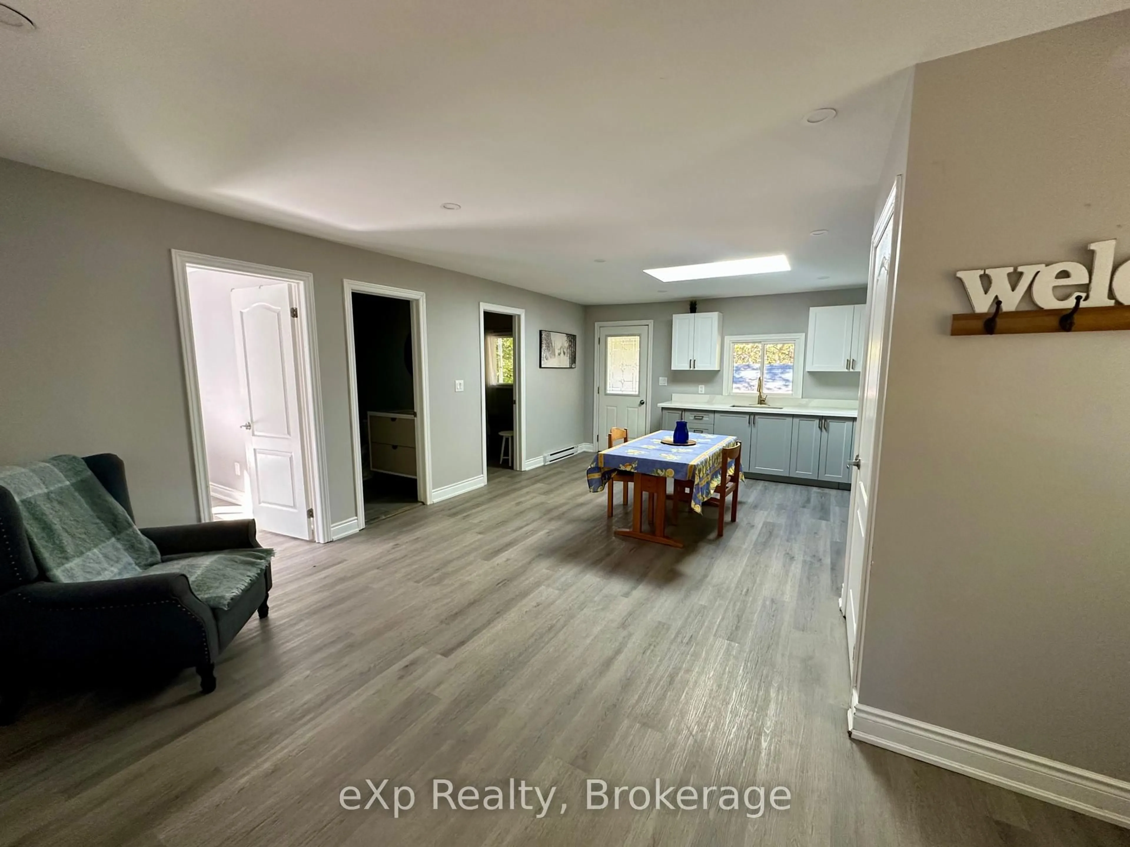 A pic of a room for 61 Robert Rd, Huntsville Ontario P1H 1L4