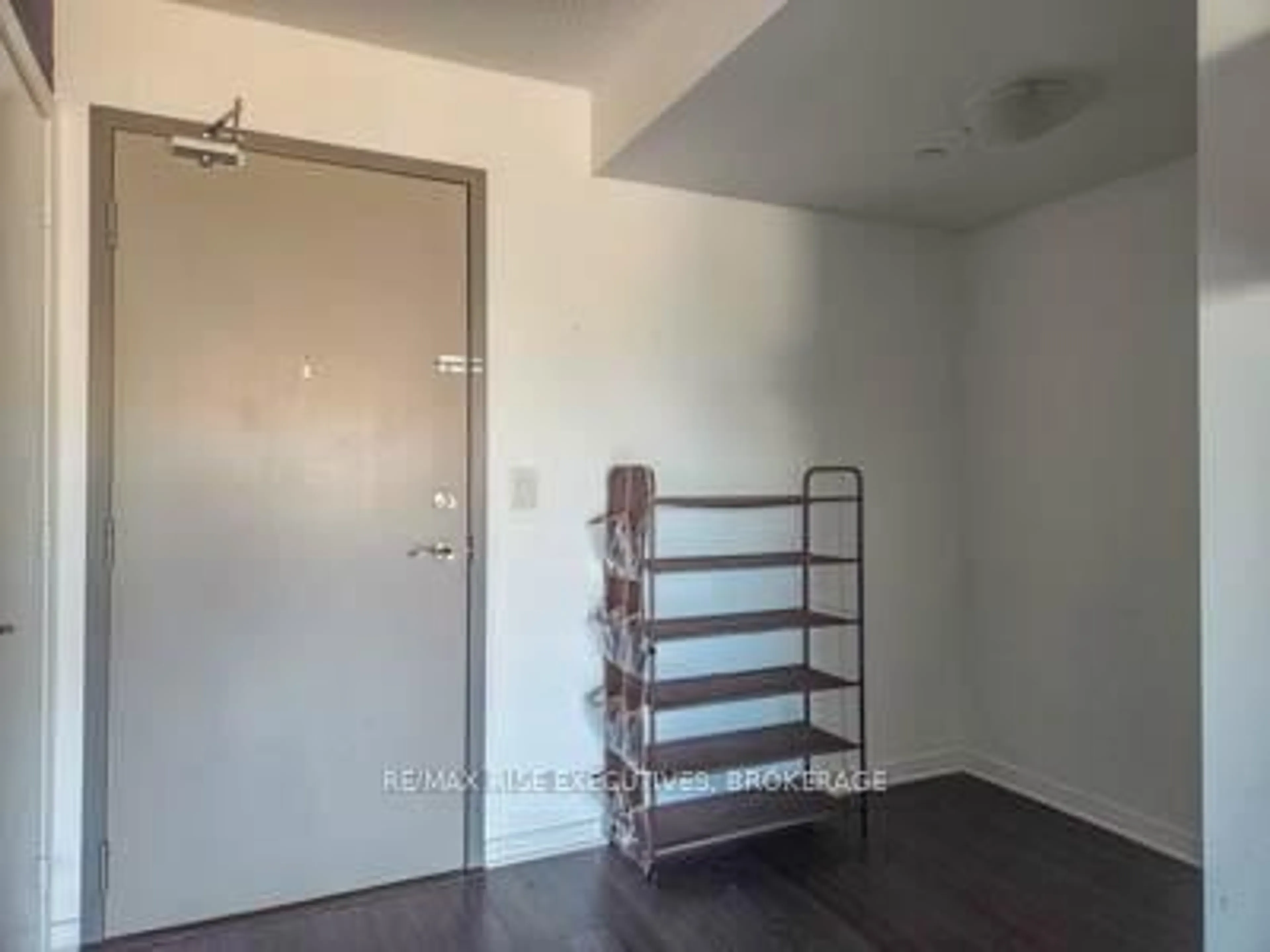 A pic of a room for 121 Queen St #601, Kingston Ontario K7K 0G6