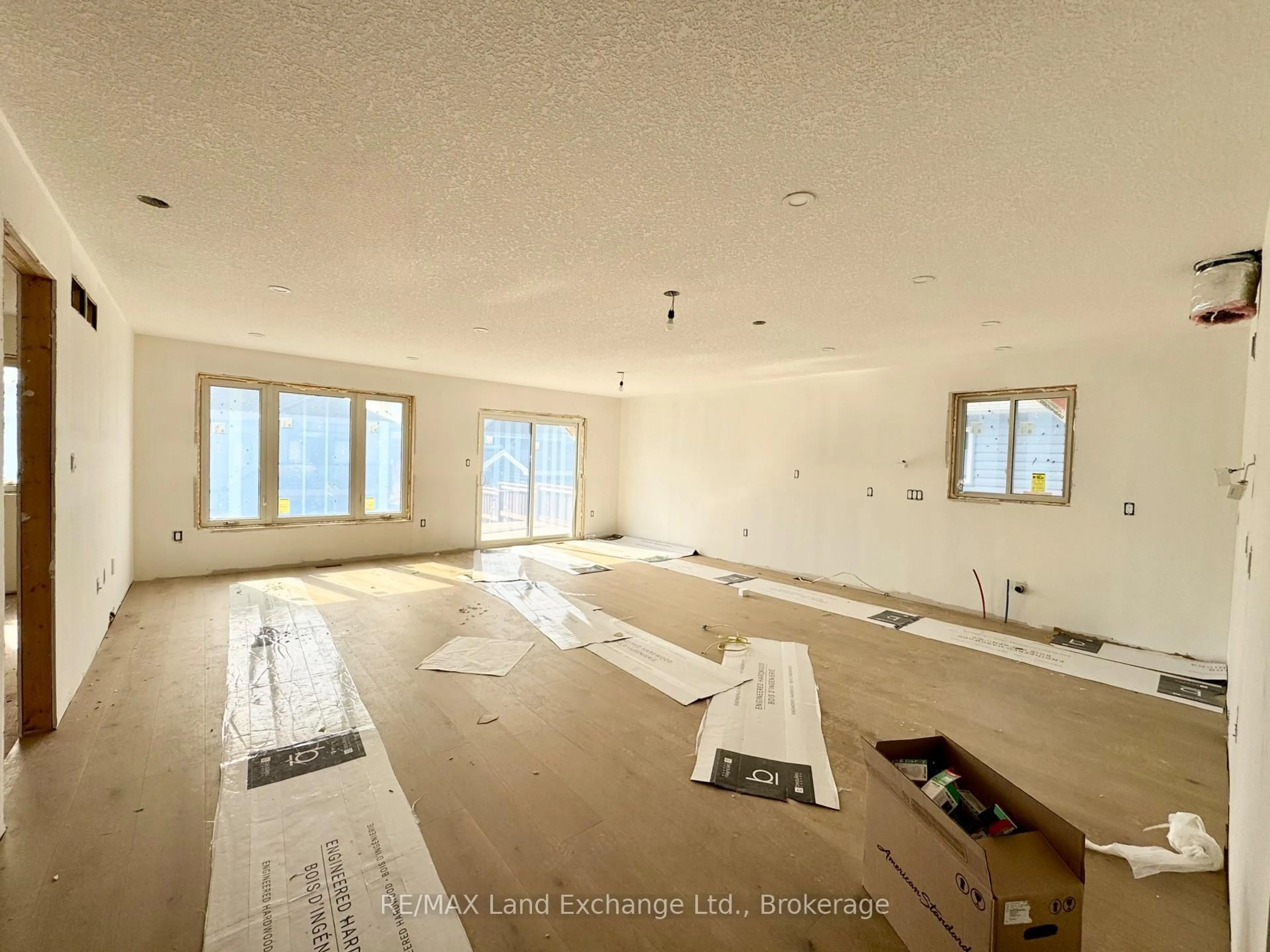 A pic of a room for 448 BURNSIDE St, Saugeen Shores Ontario N0H 2C3