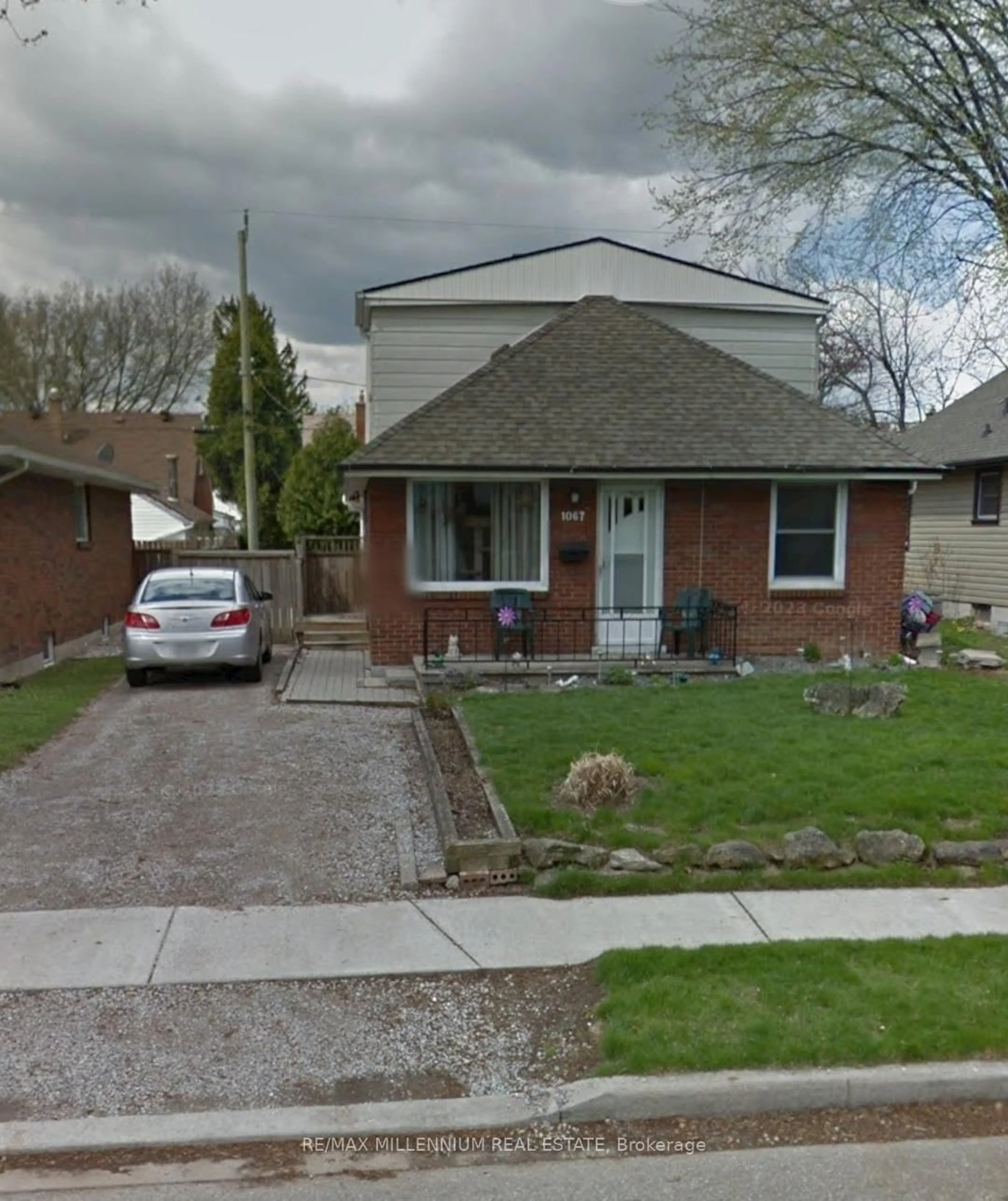 Home with brick exterior material, street for 1067 St Louis St, Windsor Ontario N8S 2K9