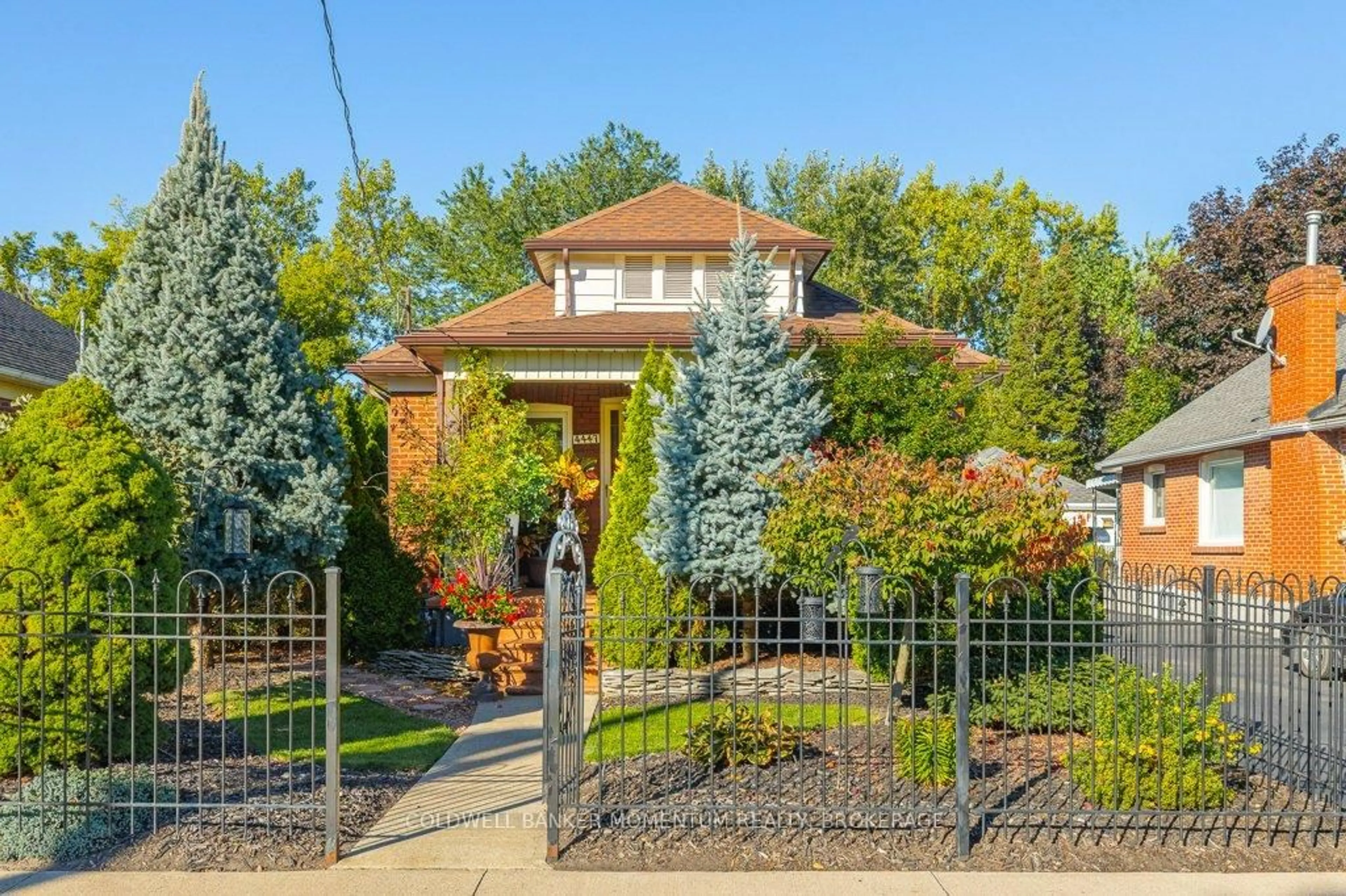 Home with brick exterior material, street for 4447 Second Ave, Niagara Falls Ontario L2E 4H1