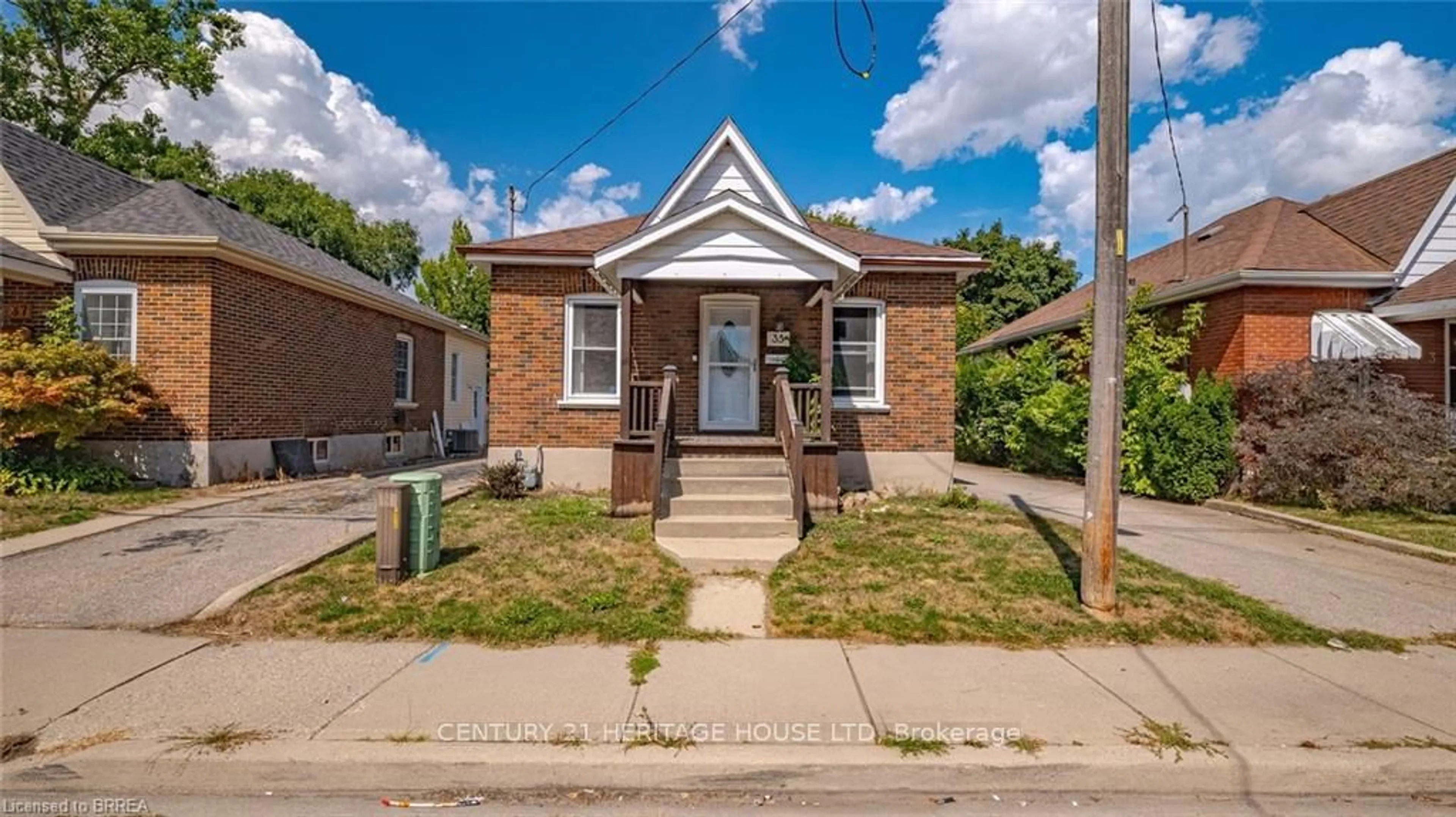 Home with brick exterior material, street for 35 Salisbury Ave, Brantford Ontario N3S 1M6