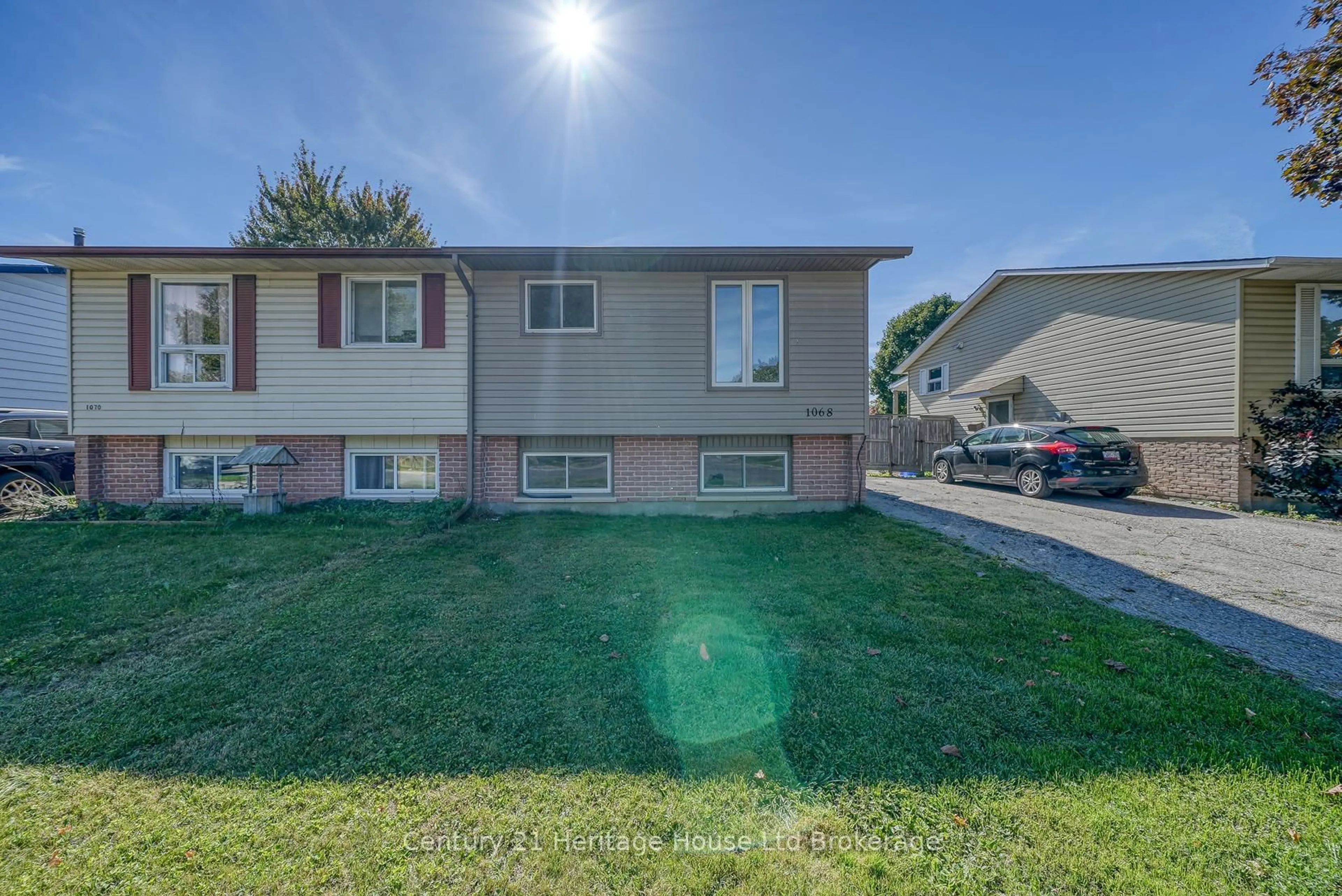 Unknown for 1068 Cree Ave, Woodstock Ontario N4T 1A2