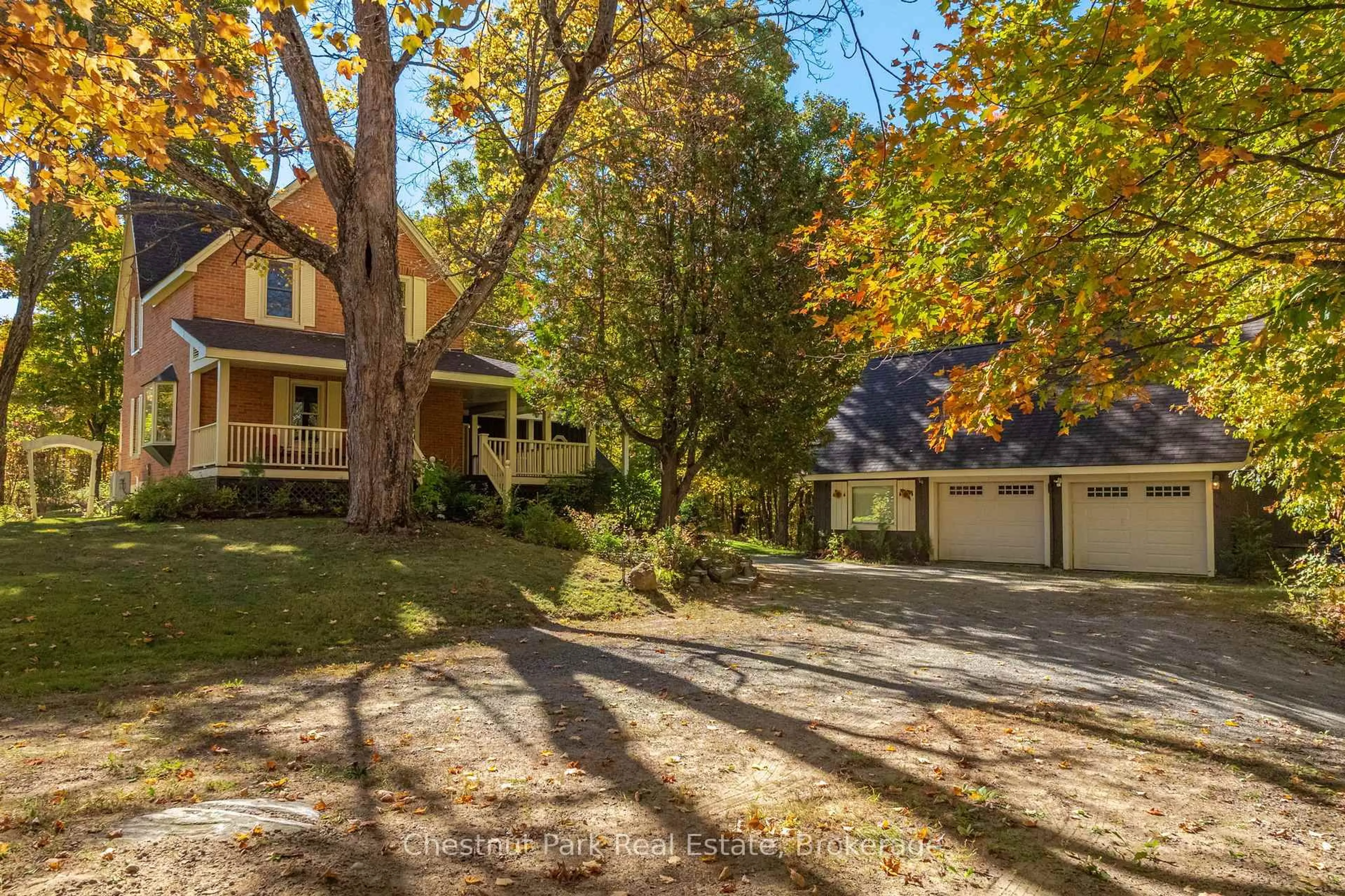A pic from outside/outdoor area/front of a property/back of a property/a pic from drone, street for 2360 60 Highway, Lake of Bays Ontario P1H 2E5
