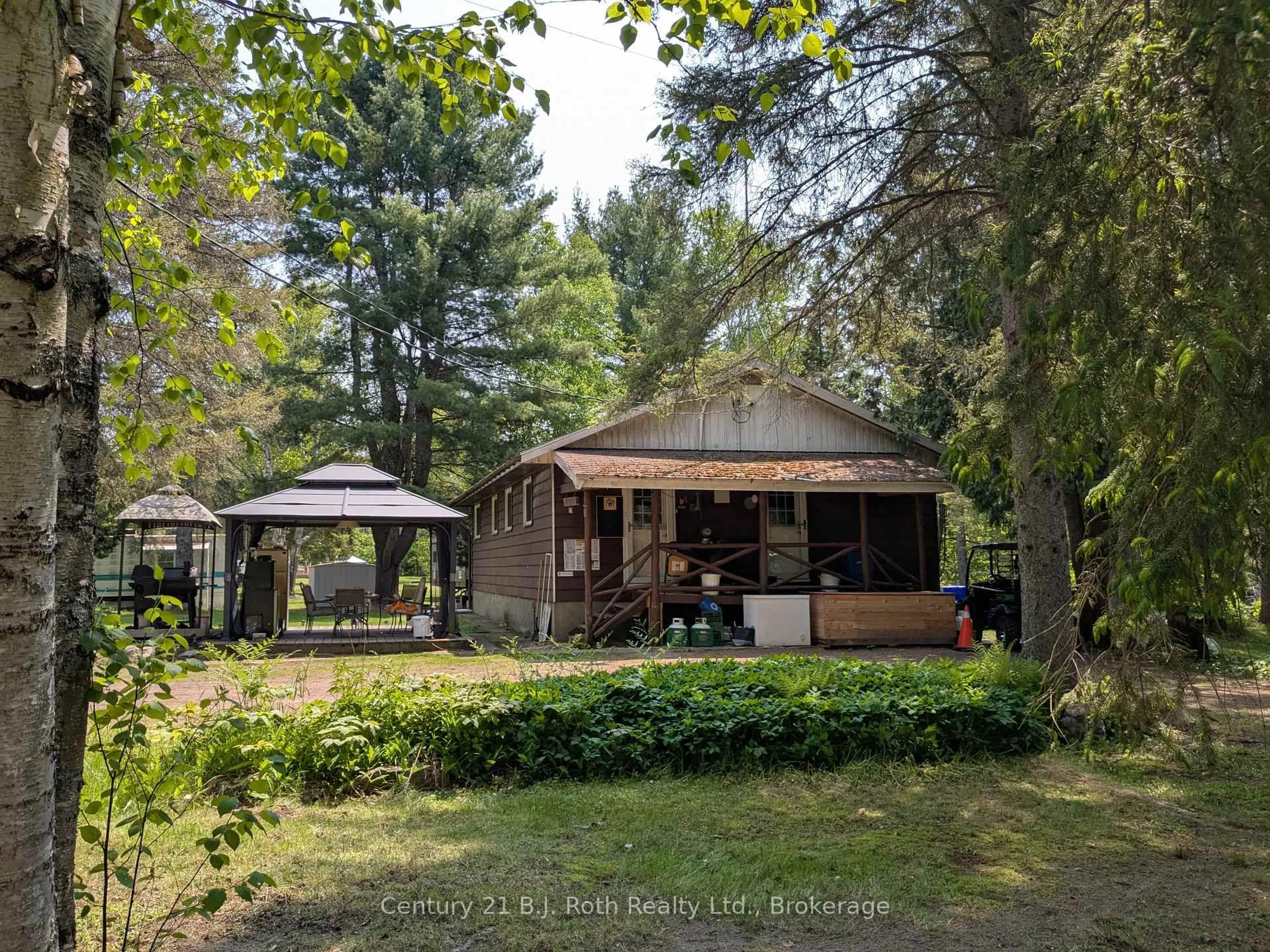 Patio, forest/trees view for 836 LAKE NIPISSING Rd, Nipissing Ontario P0H 1W0