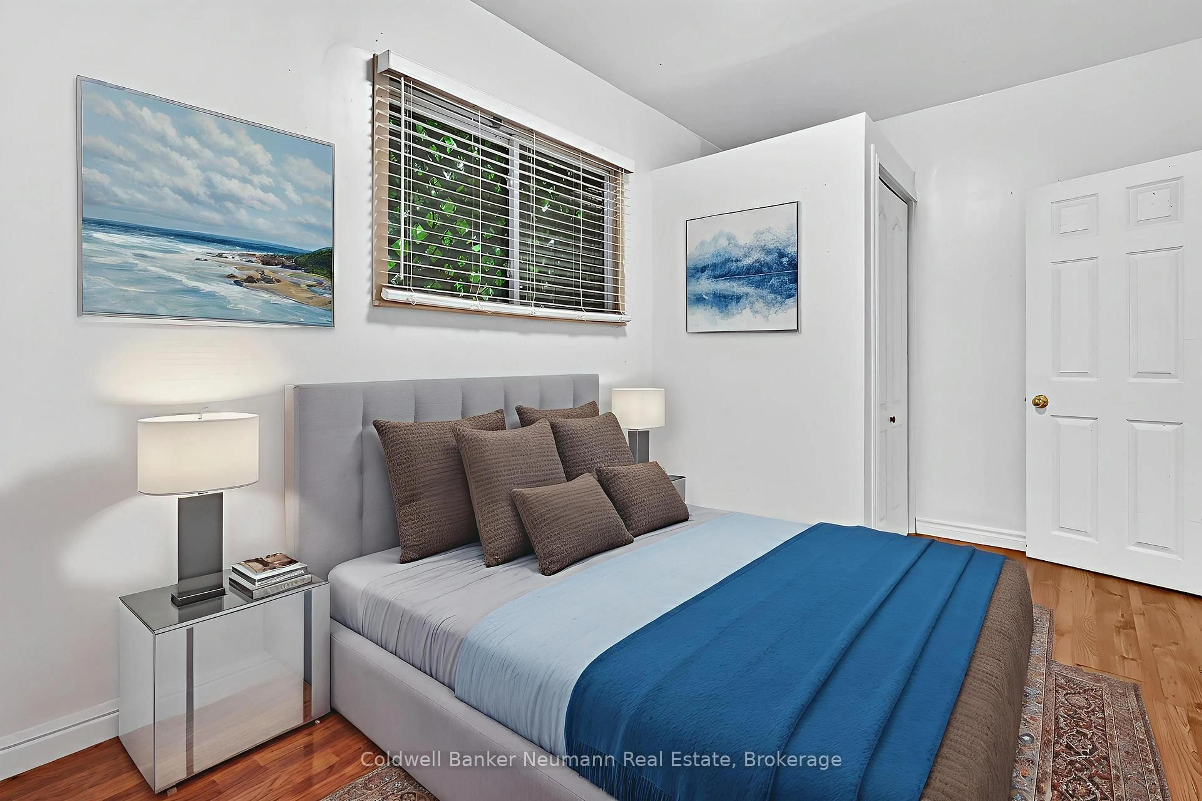 Bedroom with bed, unknown for 155 Weber St, Kitchener Ontario N2H 1E1