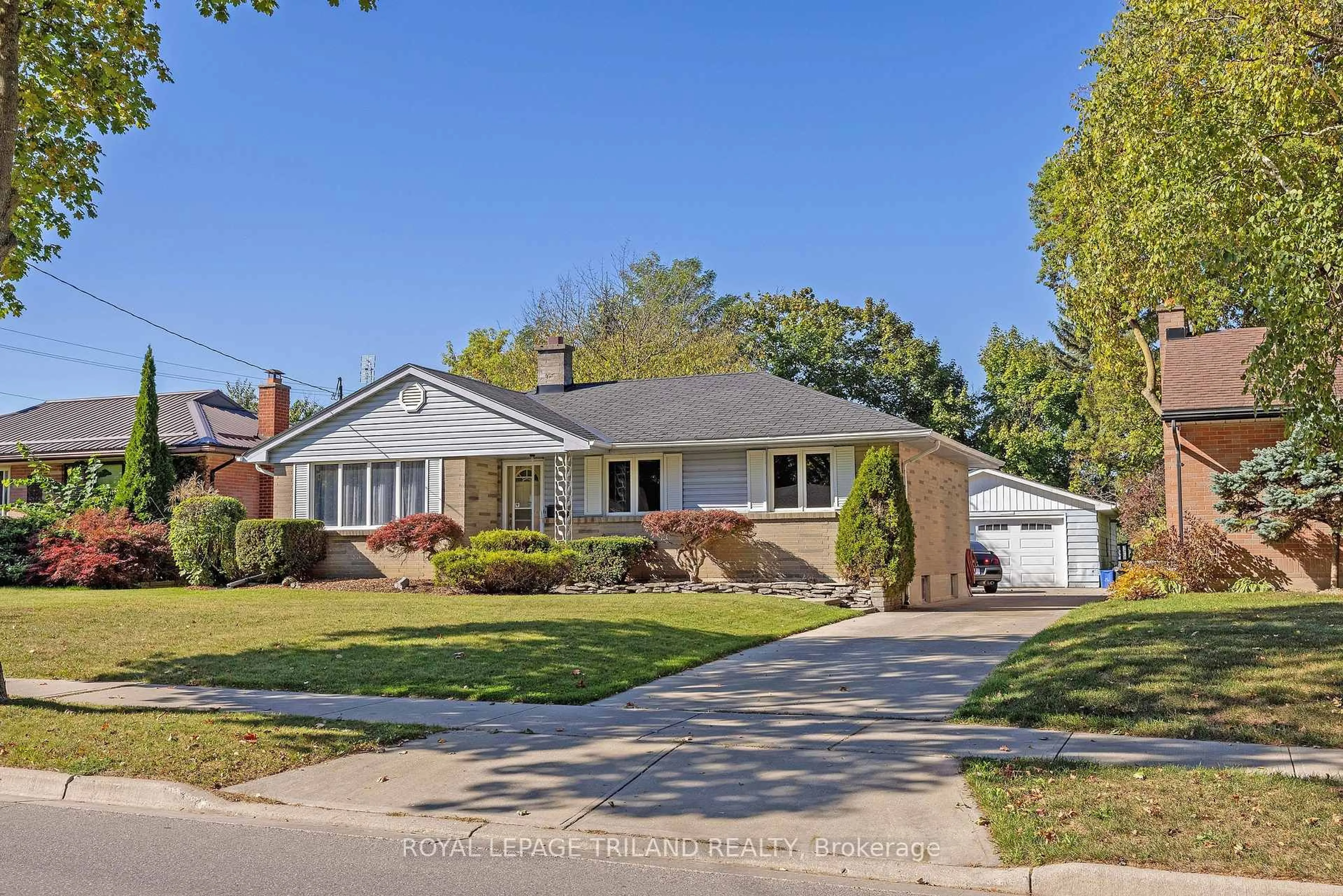 Home with brick exterior material, street for 395 Beachwood Ave, London South Ontario N6J 3J9
