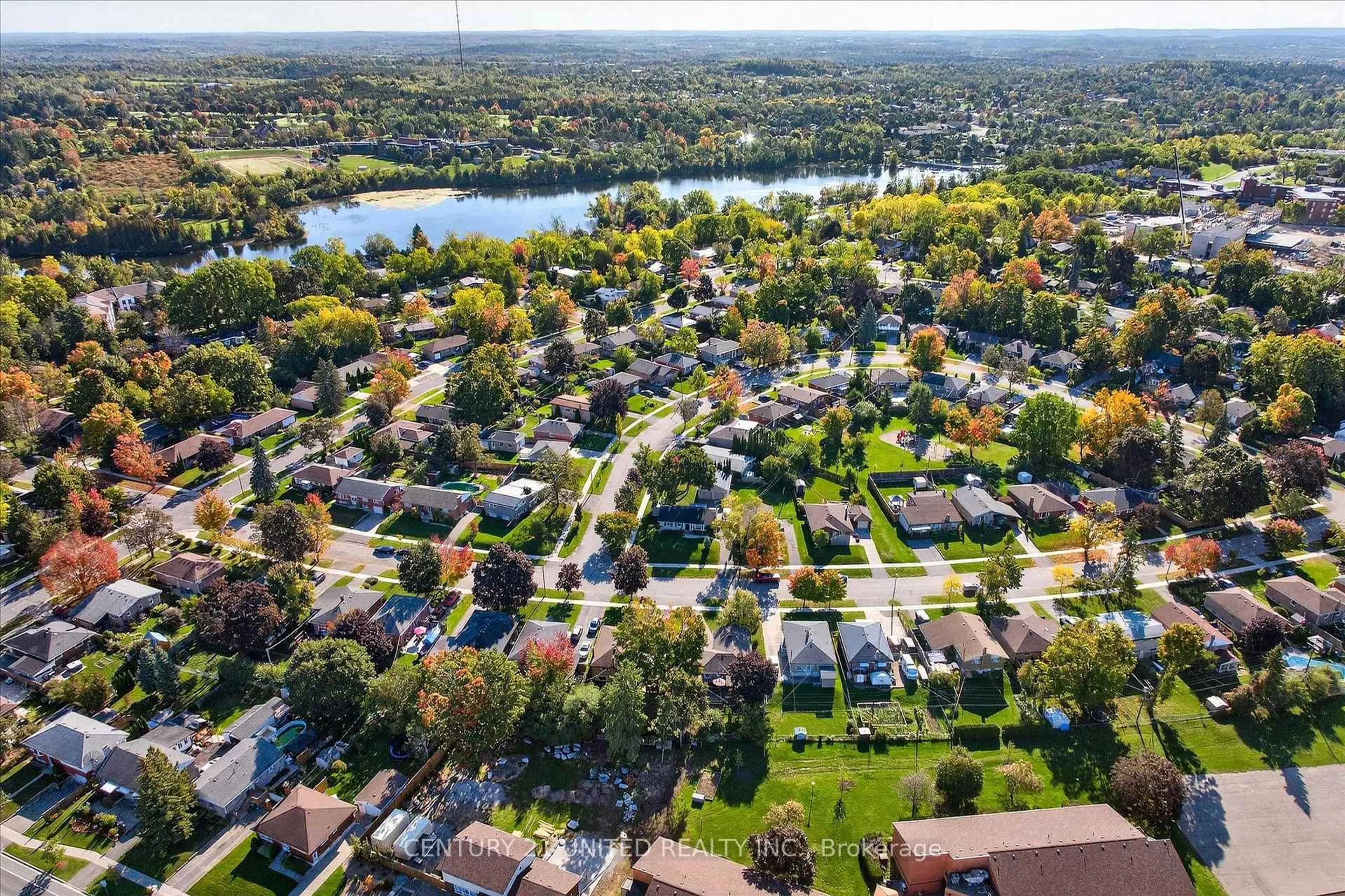 A pic from outside/outdoor area/front of a property/back of a property/a pic from drone, water/lake/river/ocean view for 1037 Glebemount Cres, Peterborough Ontario K9H 6M1
