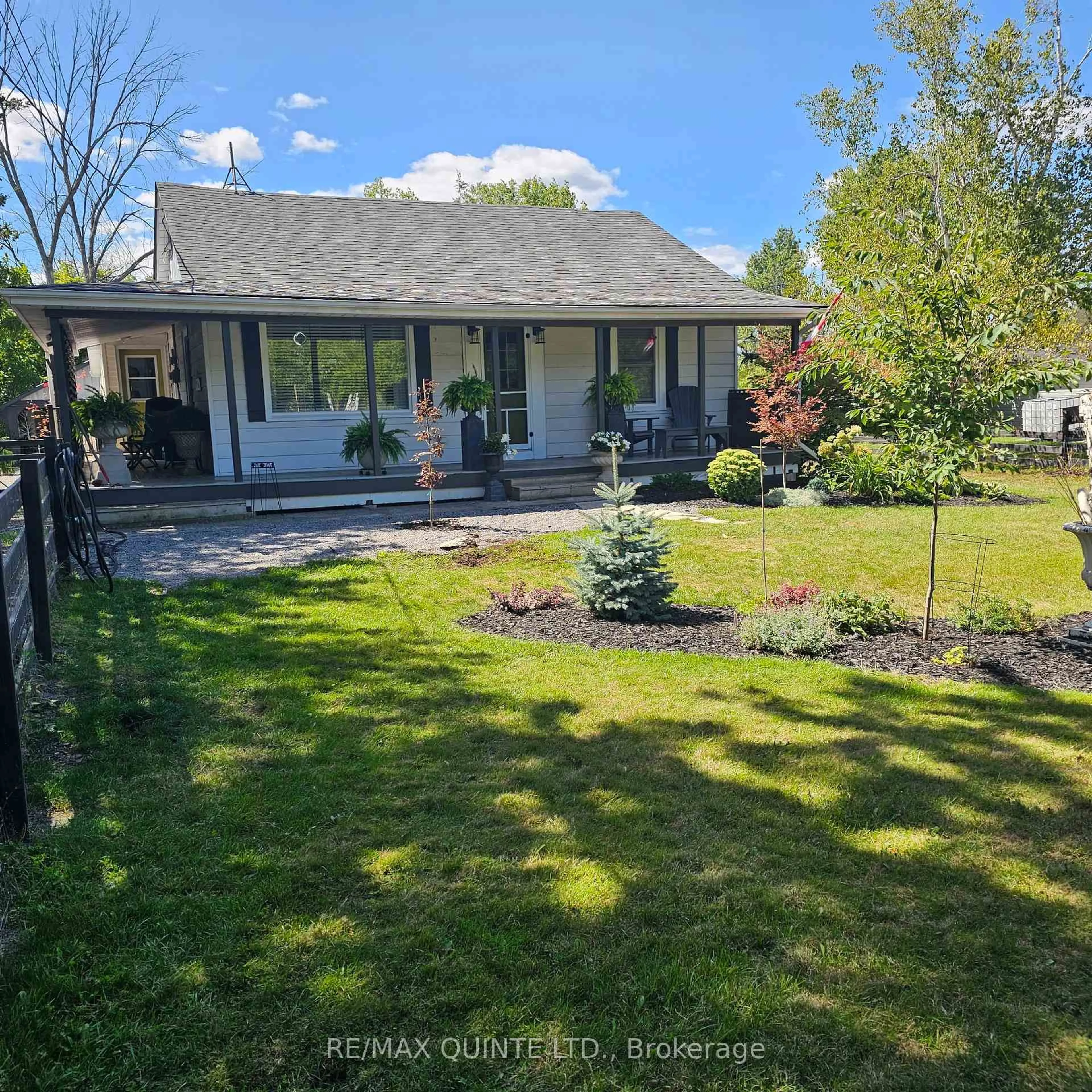 A pic from outside/outdoor area/front of a property/back of a property/a pic from drone, street for 107 Ashley St, Quinte West Ontario K0K 2B0