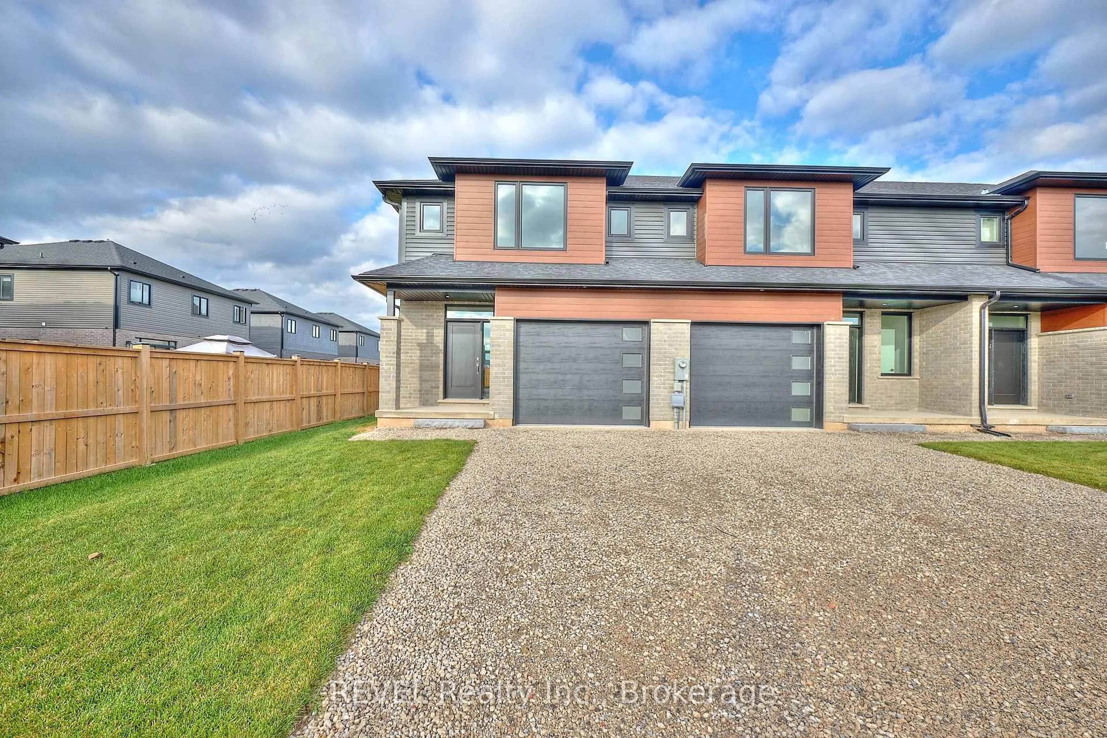 Home with brick exterior material, street for 7445 Matteo Dr, Niagara Falls Ontario L2H 3T3