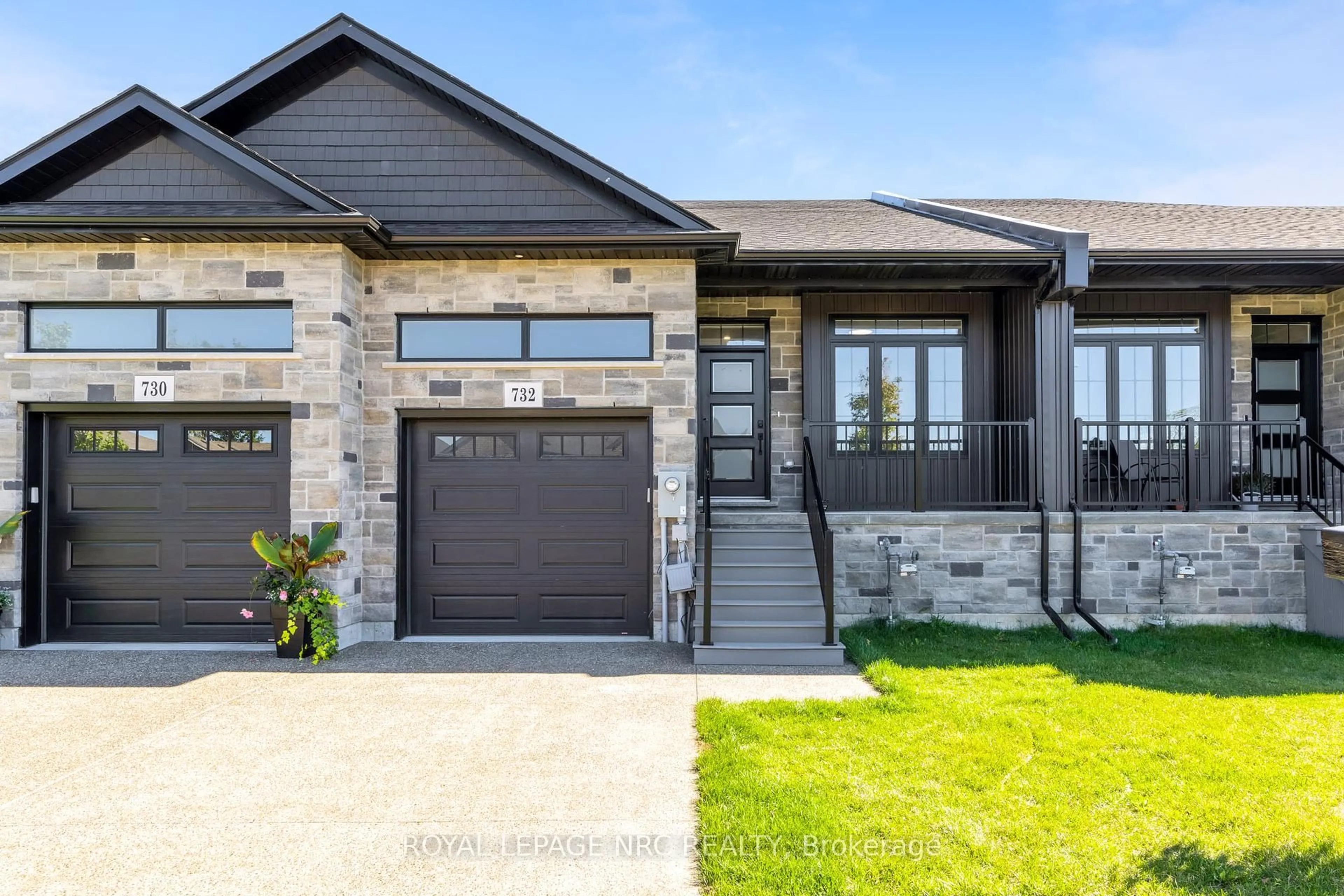 Home with brick exterior material, street for 732 Clarence St, Port Colborne Ontario L3K 0A8