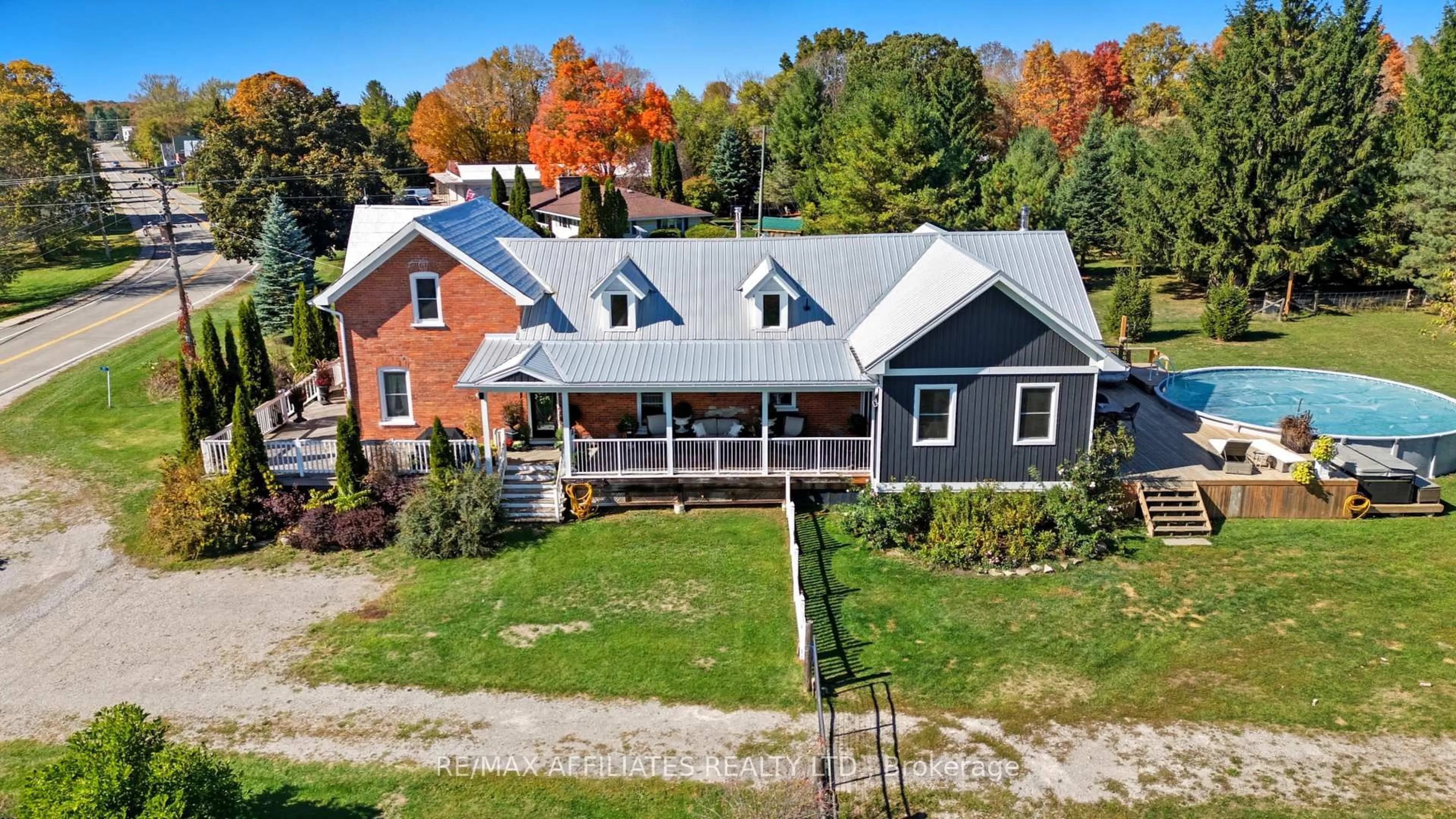 A pic from outside/outdoor area/front of a property/back of a property/a pic from drone, unknown for 35 County Road #1 Rd, Elizabethtown-Kitley Ontario K0E 1Y0