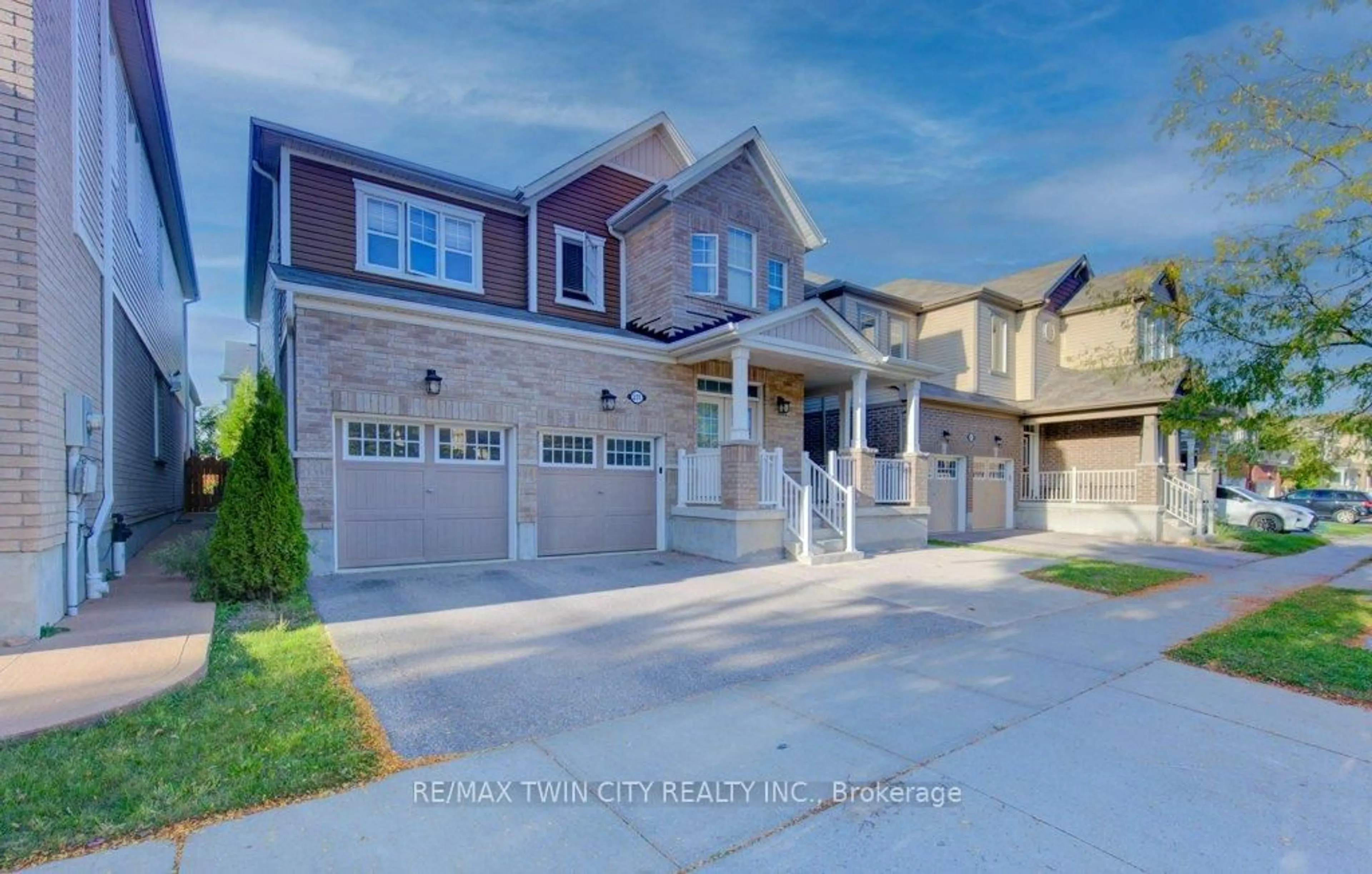 Home with brick exterior material, street for 231 Grovehill Cres, Kitchener Ontario N2R 0K8