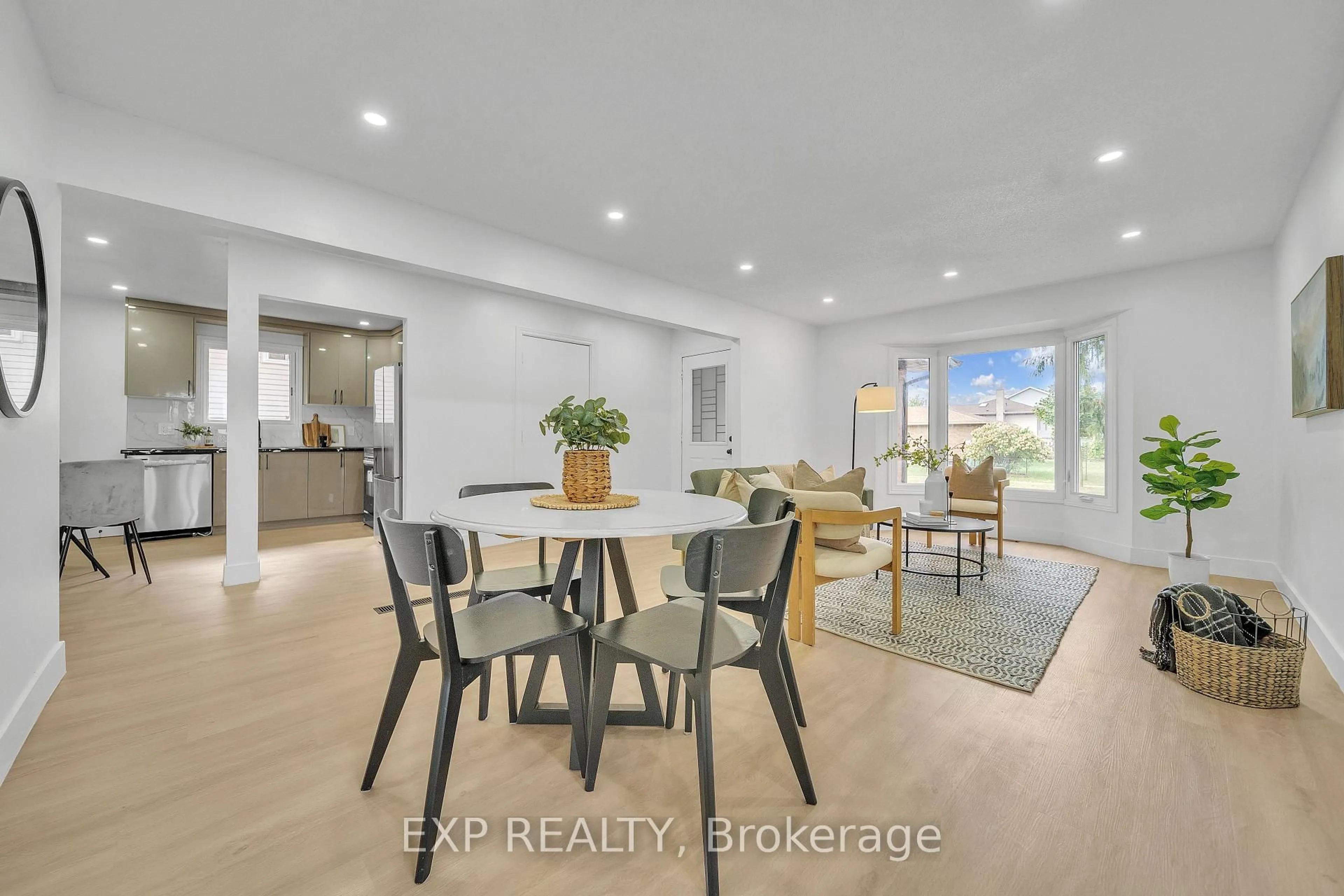 Unknown for 46 Bonaparte Lane, London East Ontario N5V 4A8