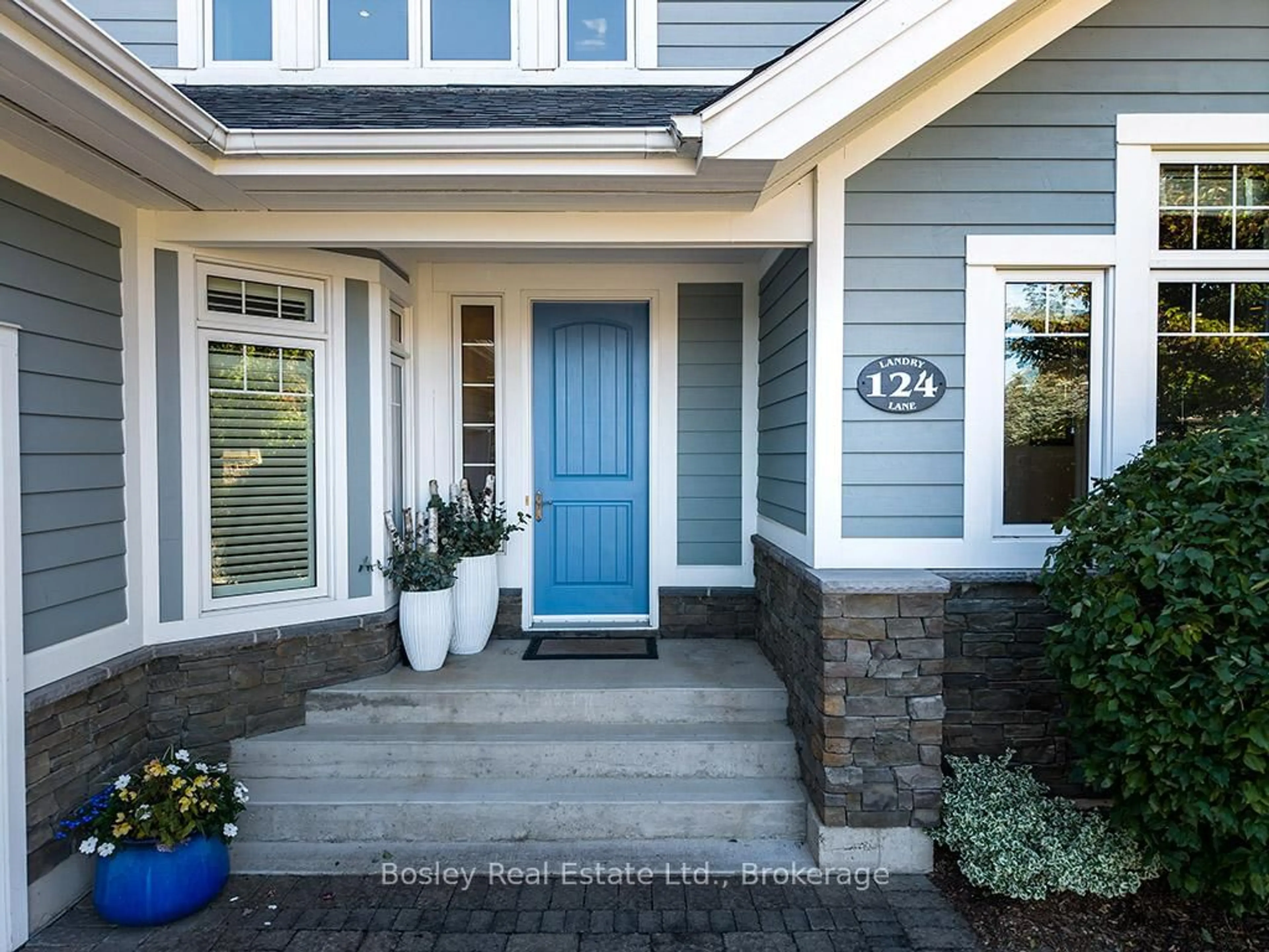 Home with vinyl exterior material, street for 124 LANDRY Lane, Blue Mountains Ontario N0H 2P0
