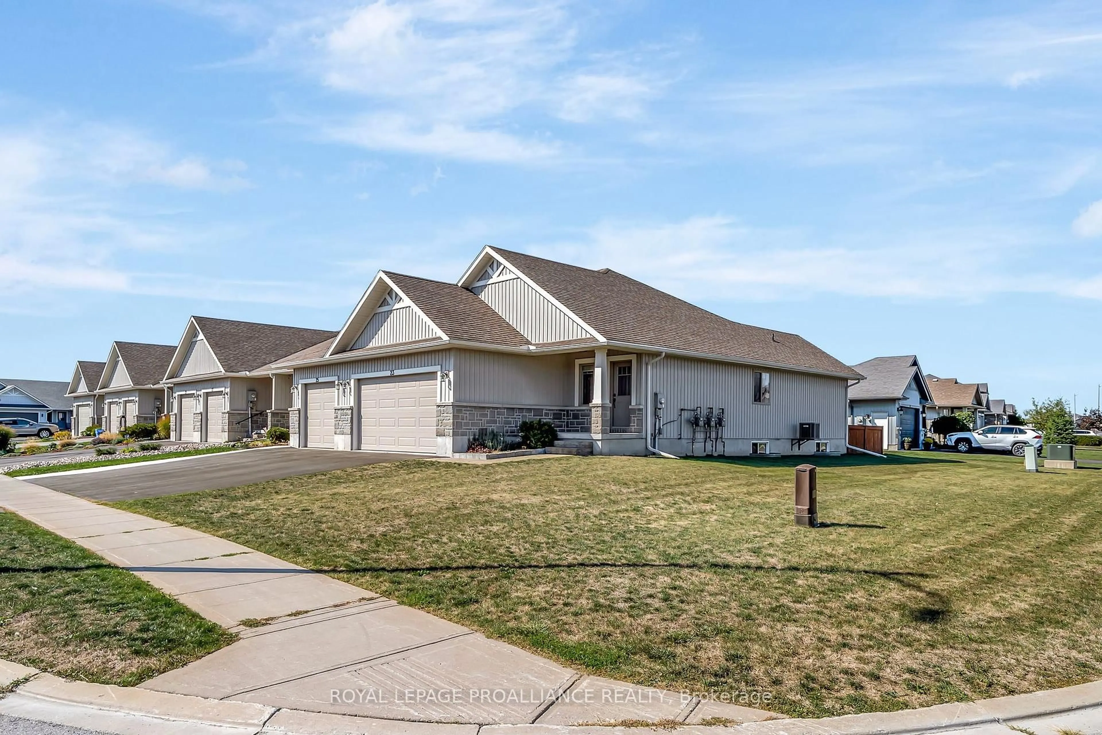 Home with vinyl exterior material, street for 23 CHINOOK St, Belleville Ontario K8P 0C6