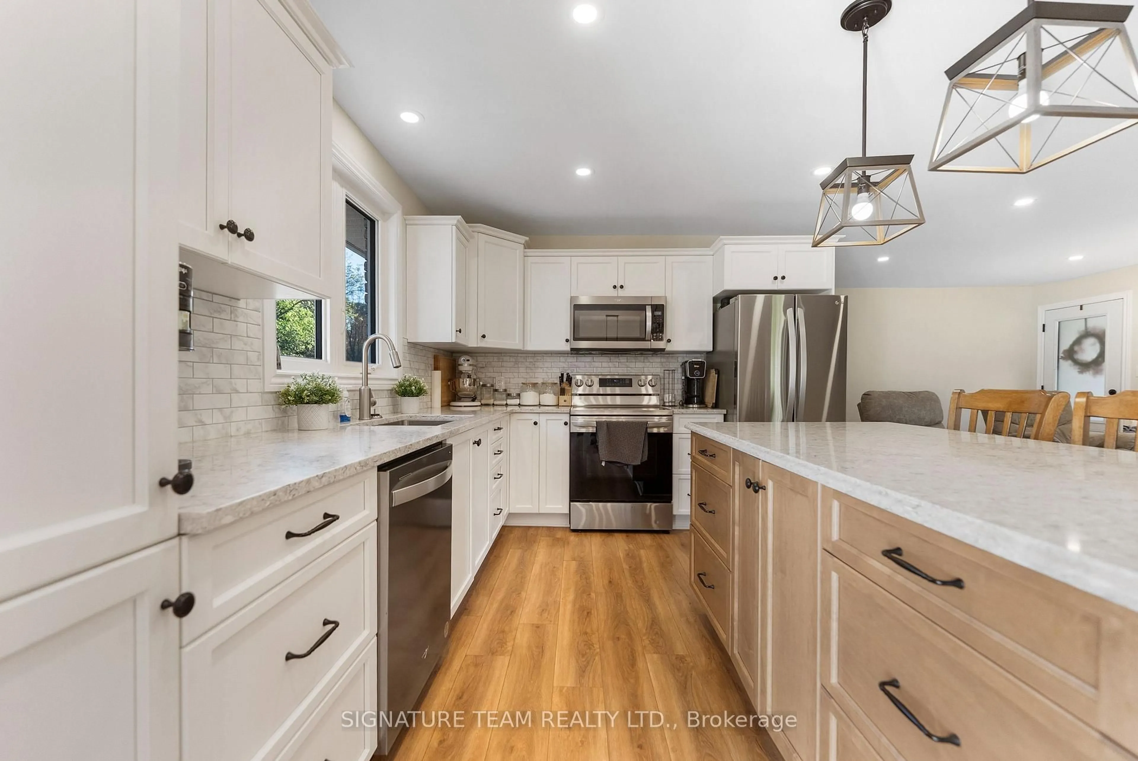 Open concept kitchen, unknown for 47 Sunrise Rd, Round Lake Centre Ontario K0J 2J0