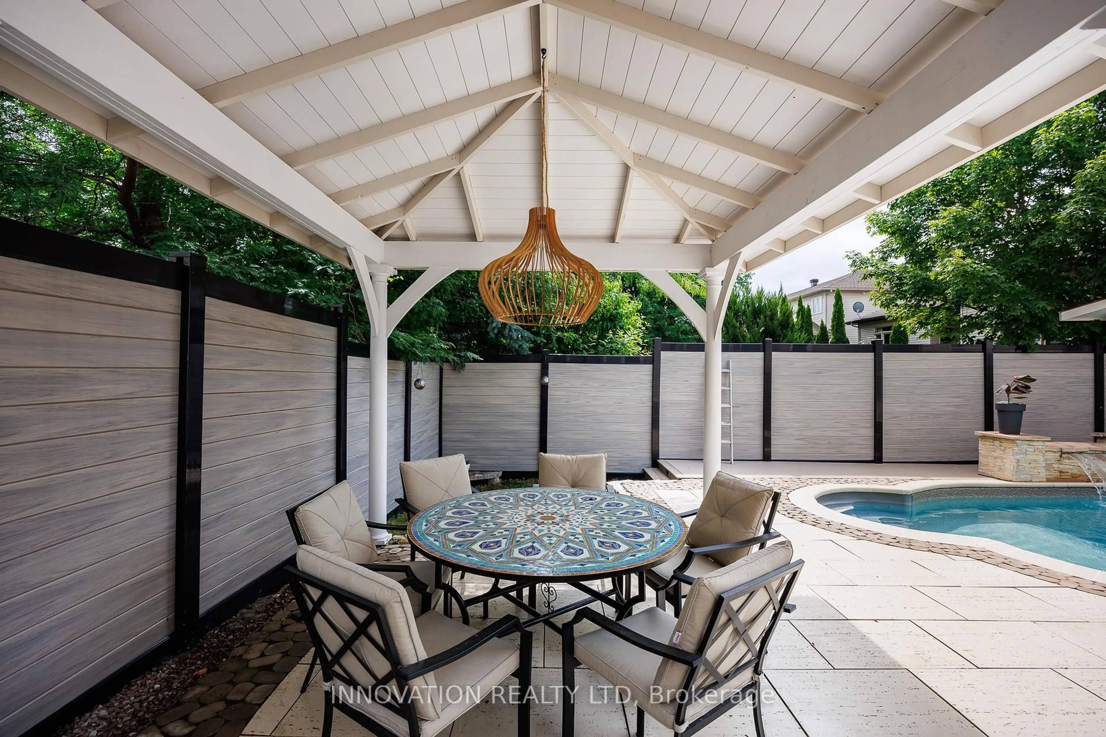 Patio, street for 534 Landswood Way, Stittsville Ontario K2S 0A6