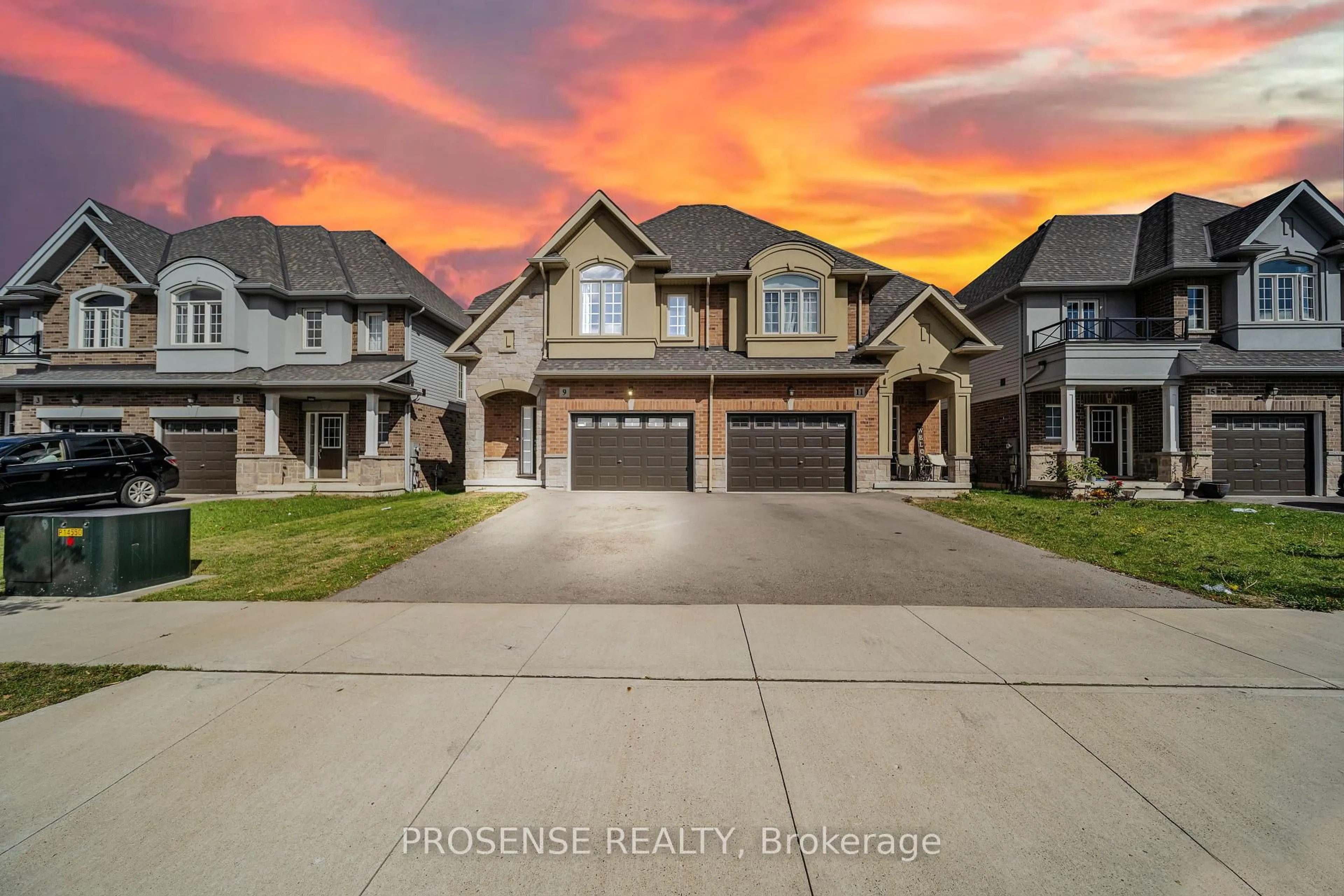 Unknown for 9 Starling Dr, Hamilton Ontario L9A 2P5