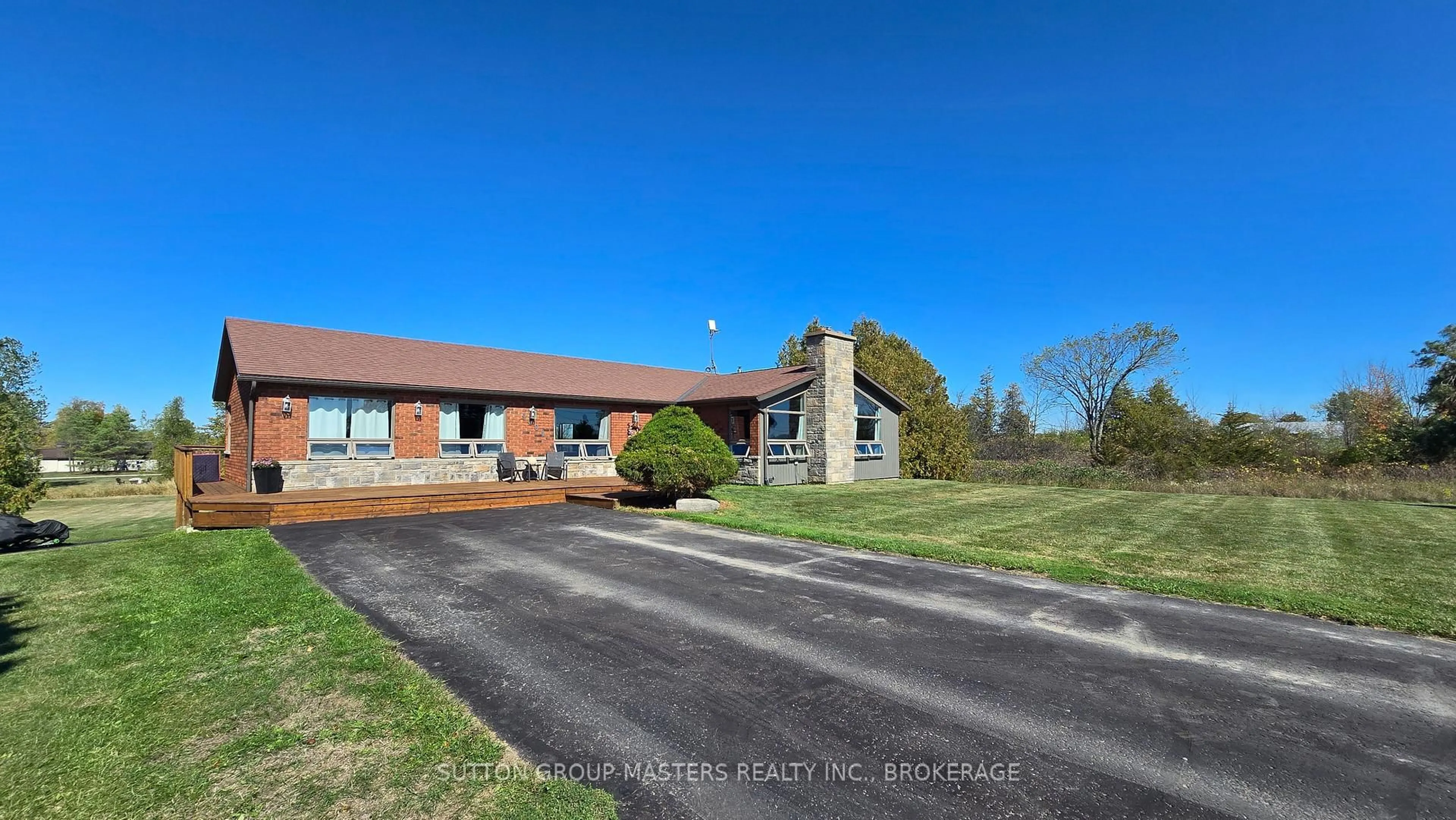 A pic from outside/outdoor area/front of a property/back of a property/a pic from drone, street for 4404 UNITY Rd, Bissett Creek Ontario K0H 2H0