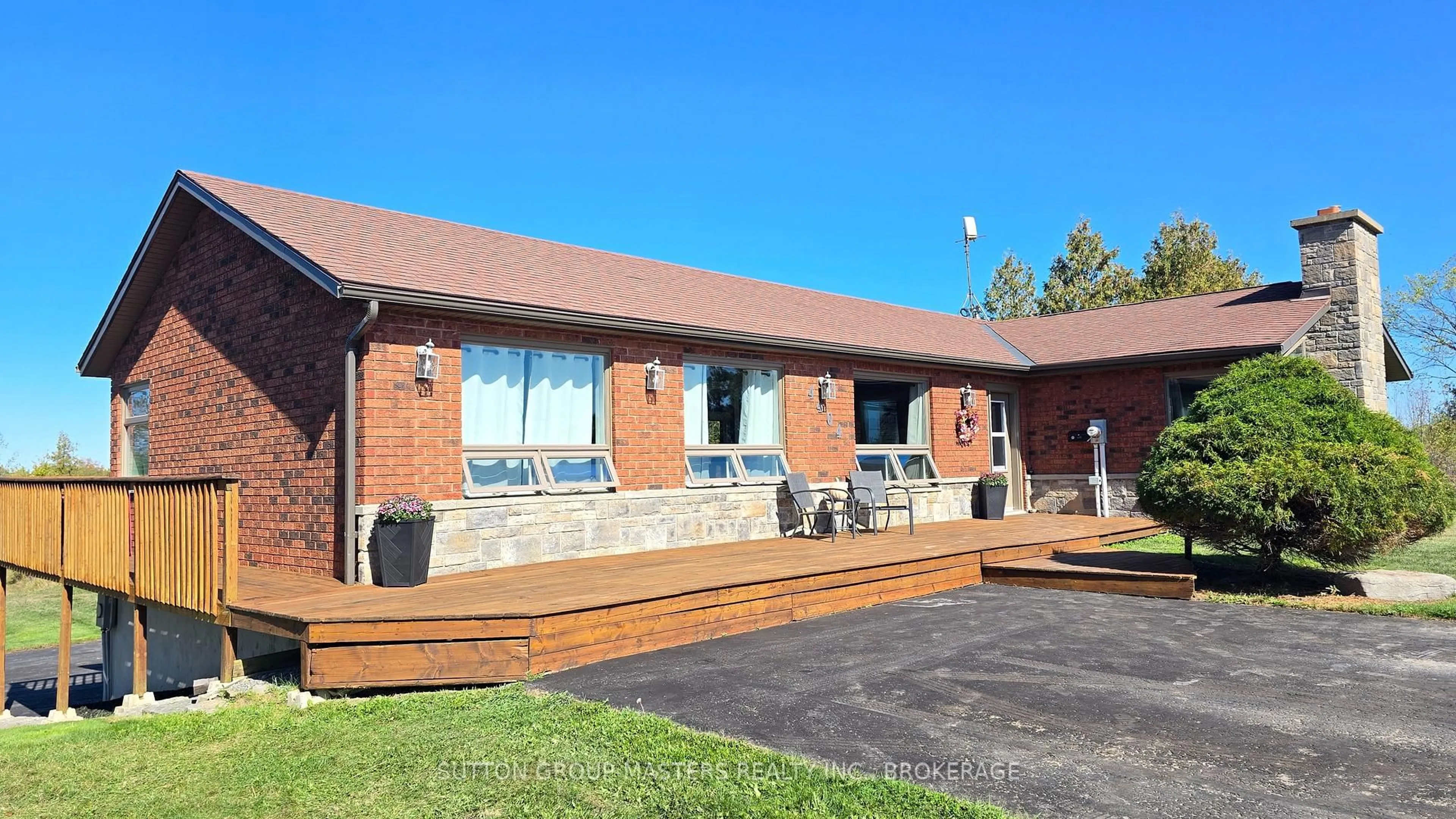 Home with brick exterior material, building for 4404 UNITY Rd, Bissett Creek Ontario K0H 2H0