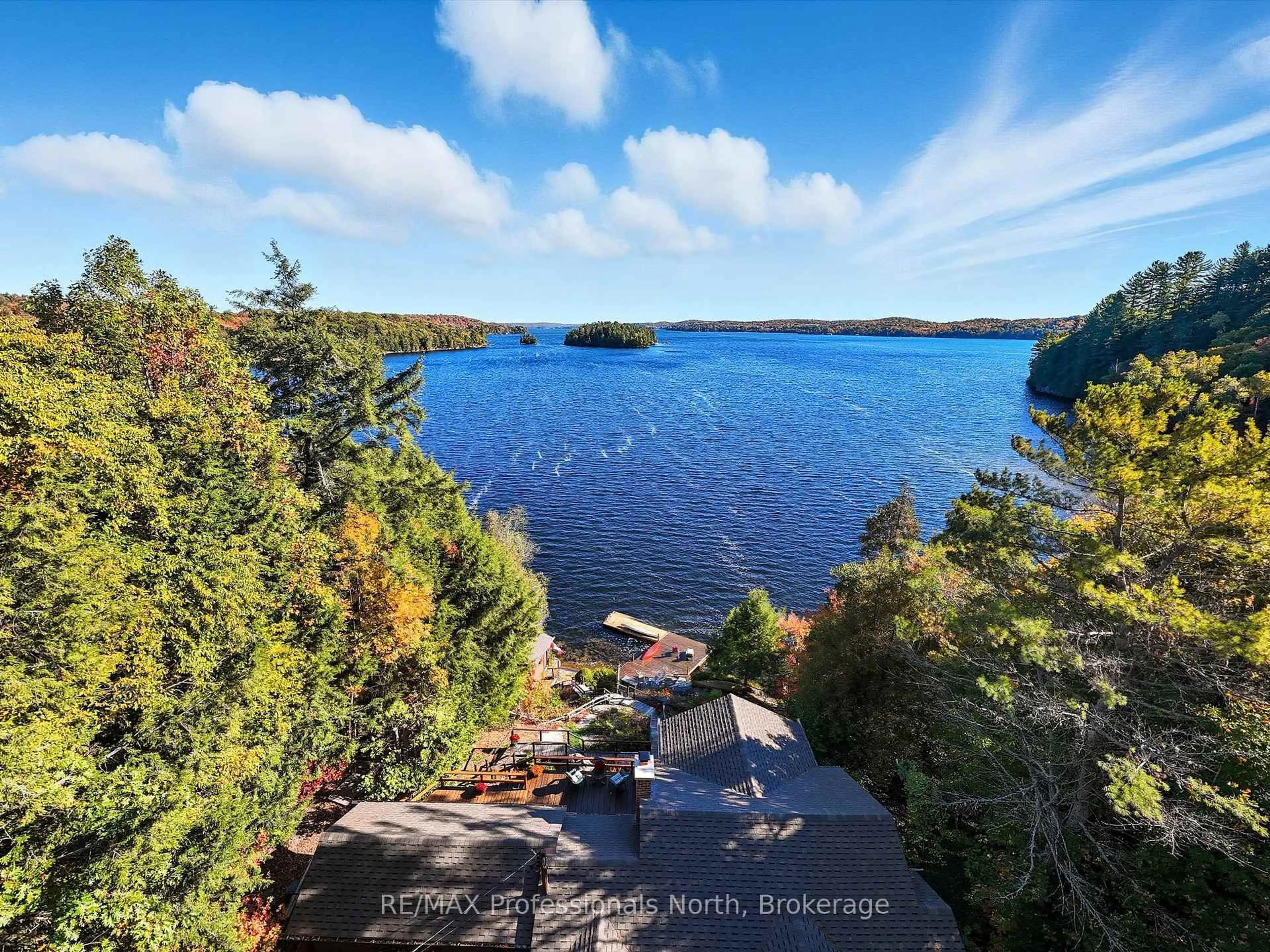 A pic from outside/outdoor area/front of a property/back of a property/a pic from drone, water/lake/river/ocean view for 1159 Schufelt Rd, Lake of Bays Ontario P0B 1A0