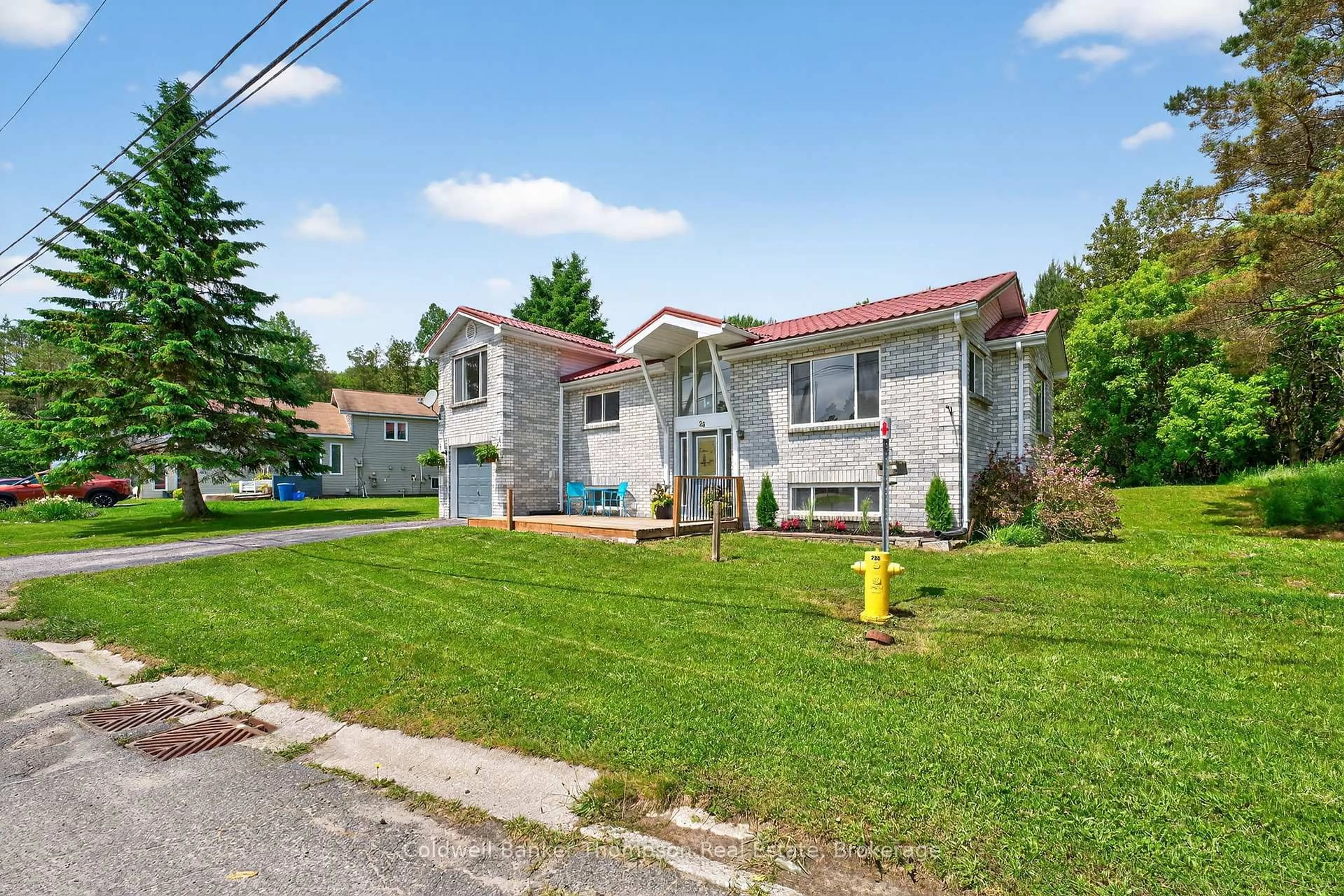 Unknown for 26 Sabrina Park Dr, Huntsville Ontario P1H 1L8