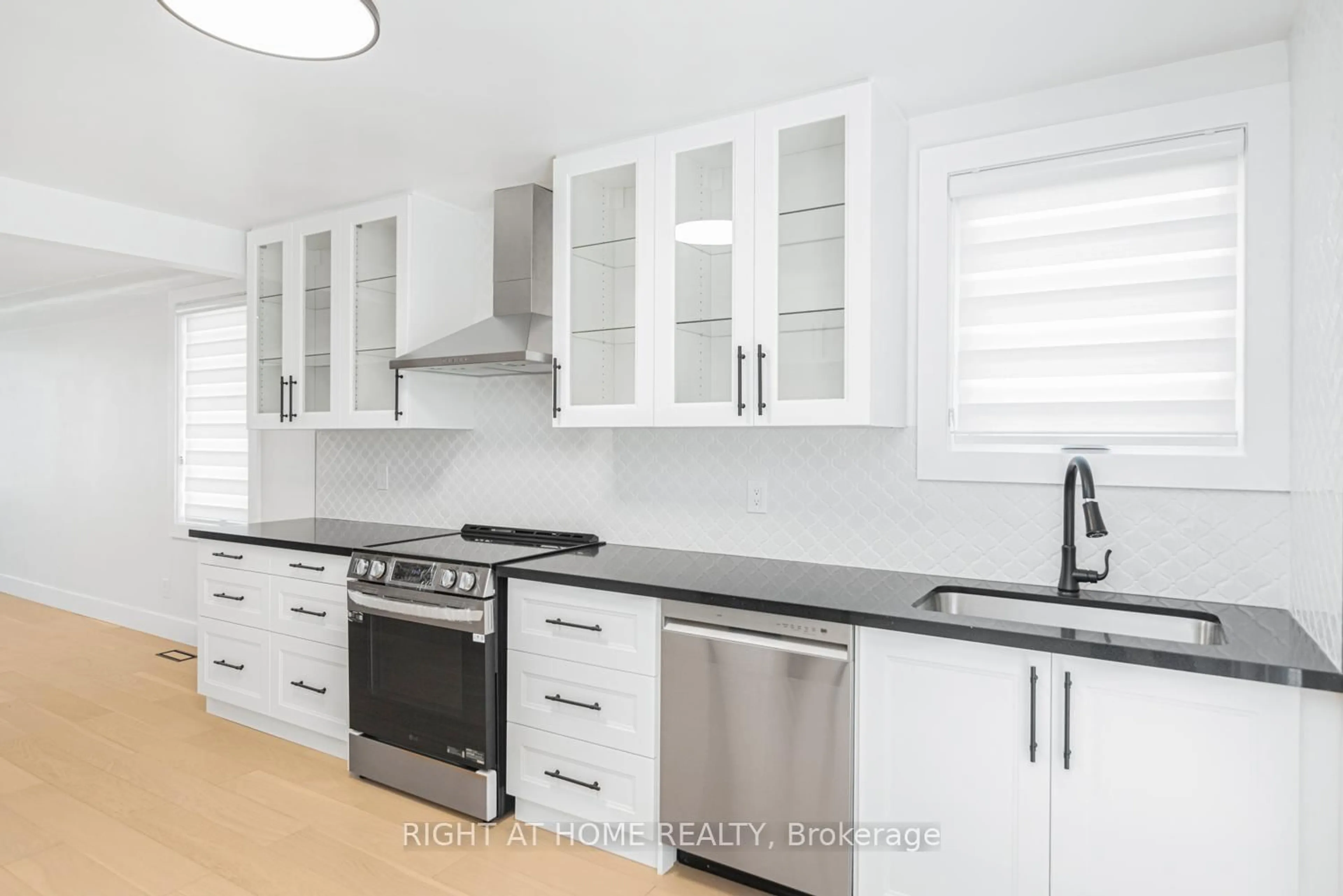 Contemporary kitchen, unknown for 10 Norwich Rd, Hamilton Ontario L8E 1Z6