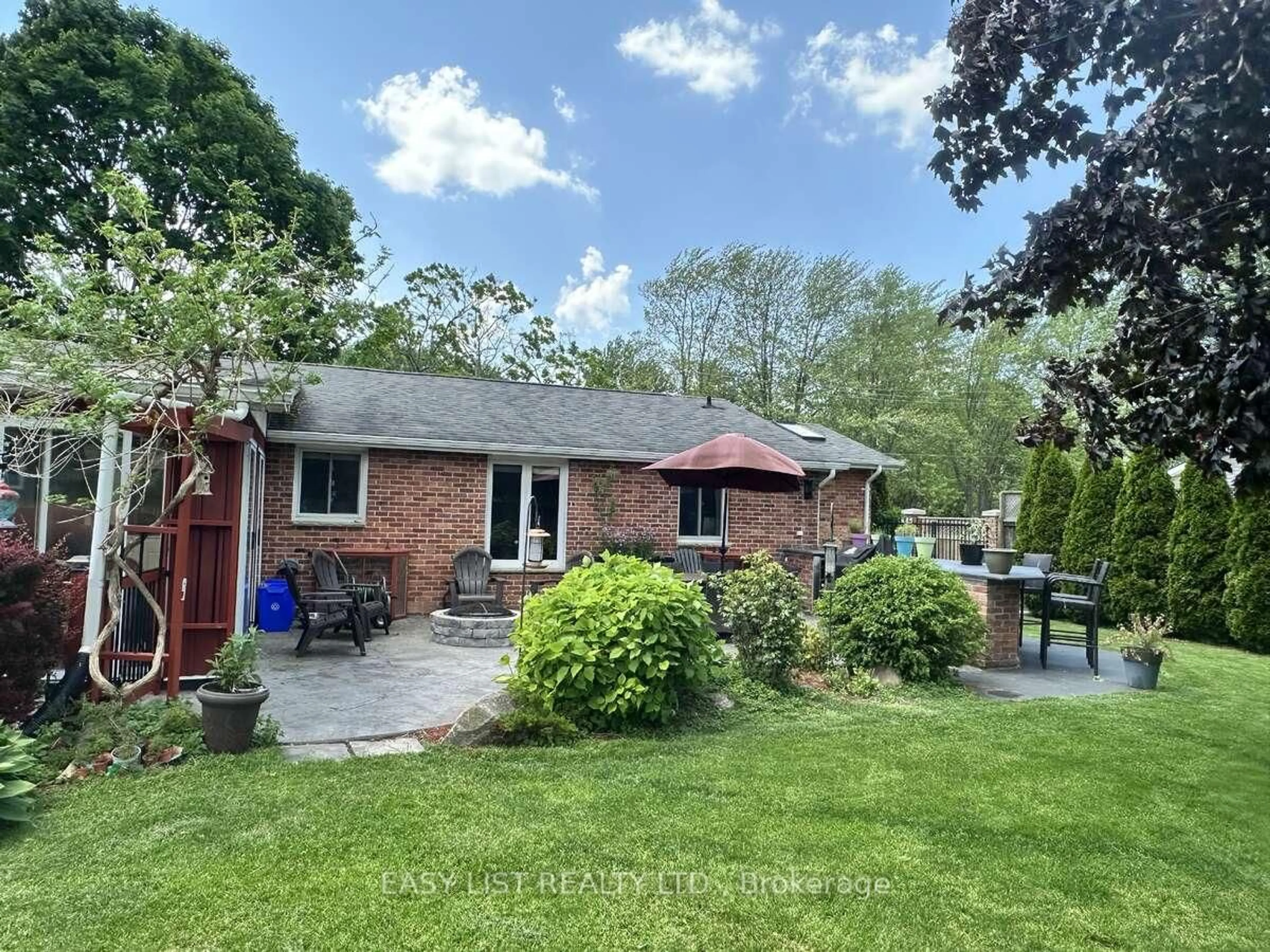 A pic from outside/outdoor area/front of a property/back of a property/a pic from drone, street for 7652 Harris Point Dr, Plympton-Wyoming Ontario N0N 1J6