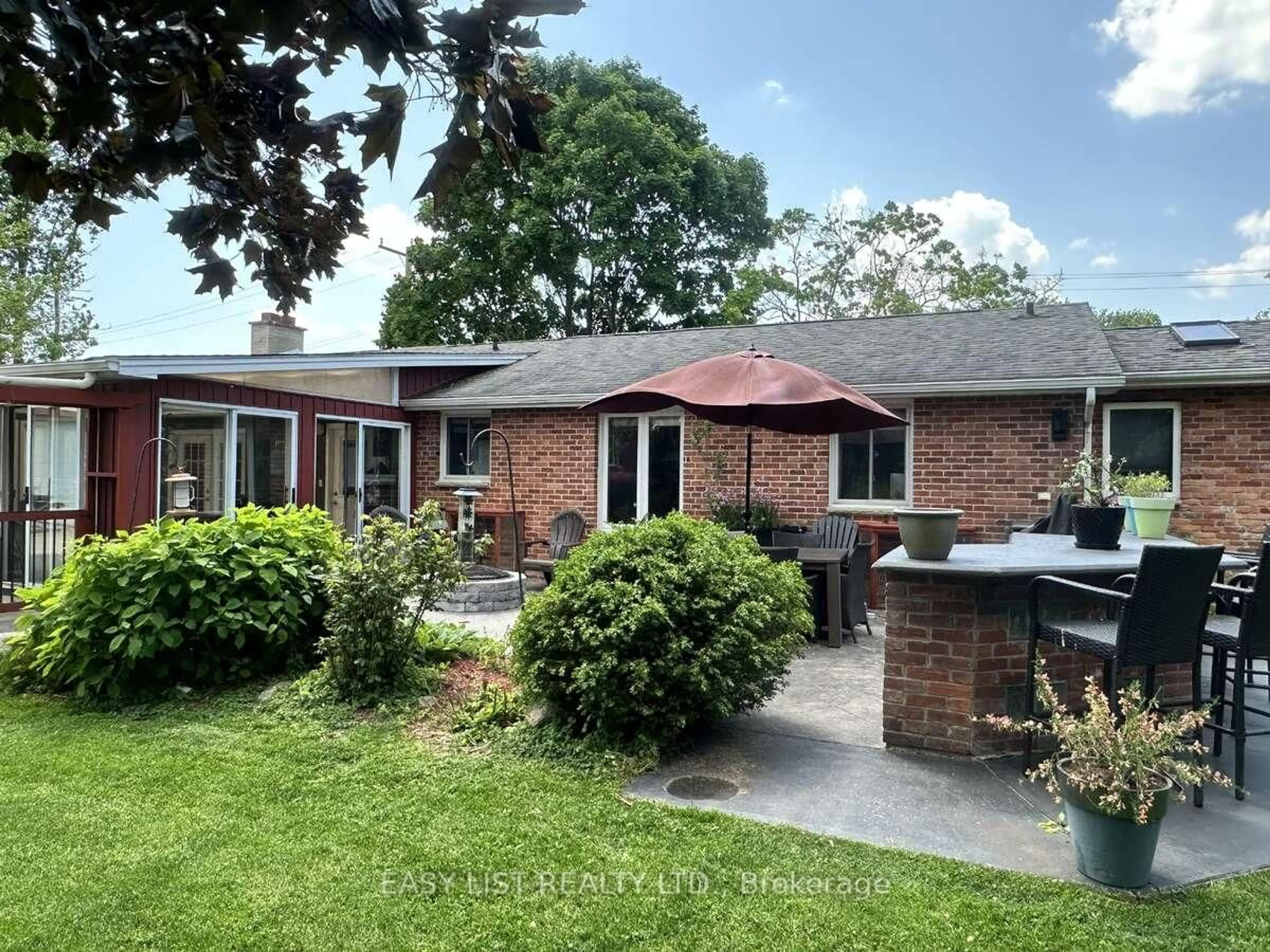 A pic from outside/outdoor area/front of a property/back of a property/a pic from drone, street for 7652 Harris Point Dr, Plympton-Wyoming Ontario N0N 1J6