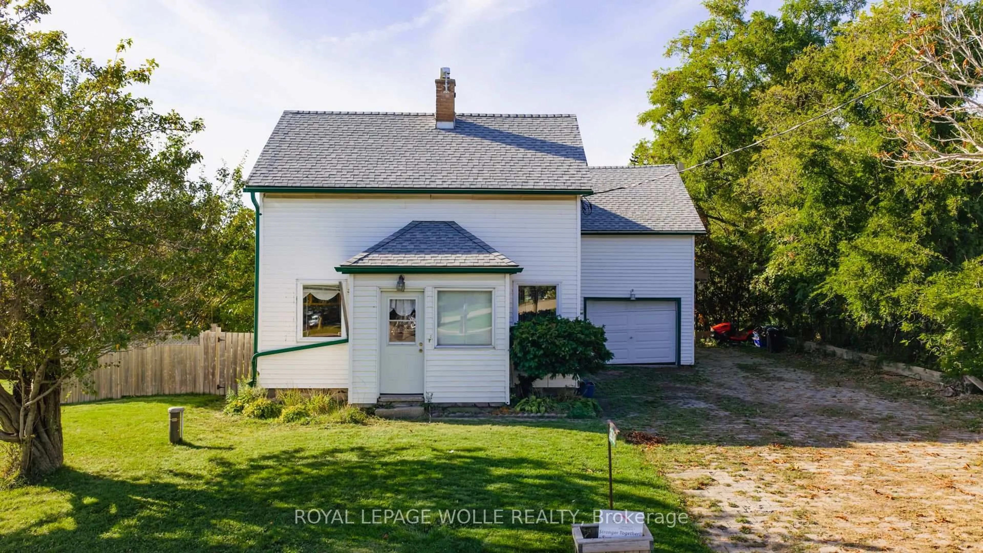 A pic from outside/outdoor area/front of a property/back of a property/a pic from drone, street for 2636 Hutchison Rd, Wellesley Ontario N0K 1L0