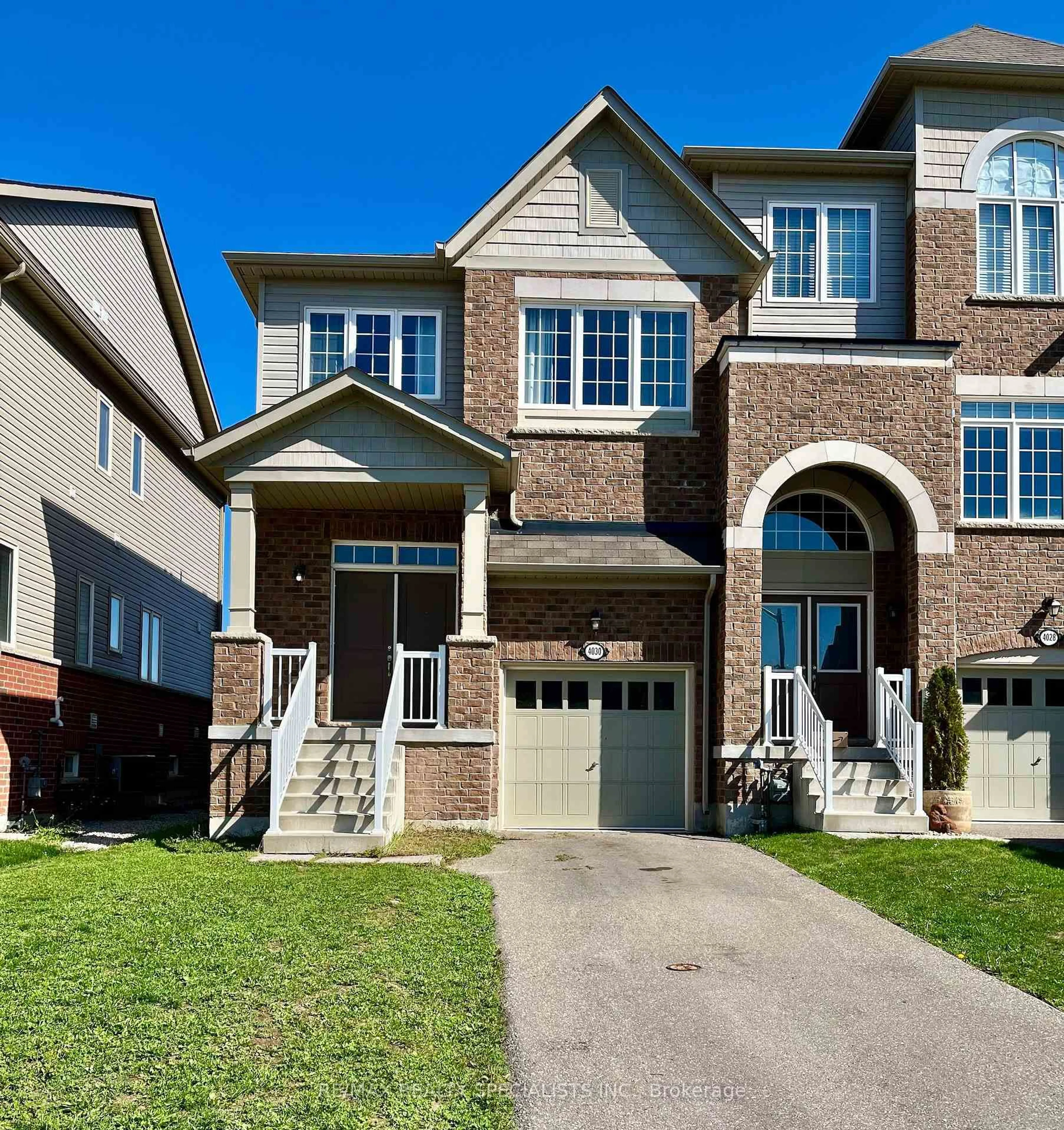 Home with brick exterior material, street for 4030 Fracchioni Dr, Lincoln Ontario L3J 0R8