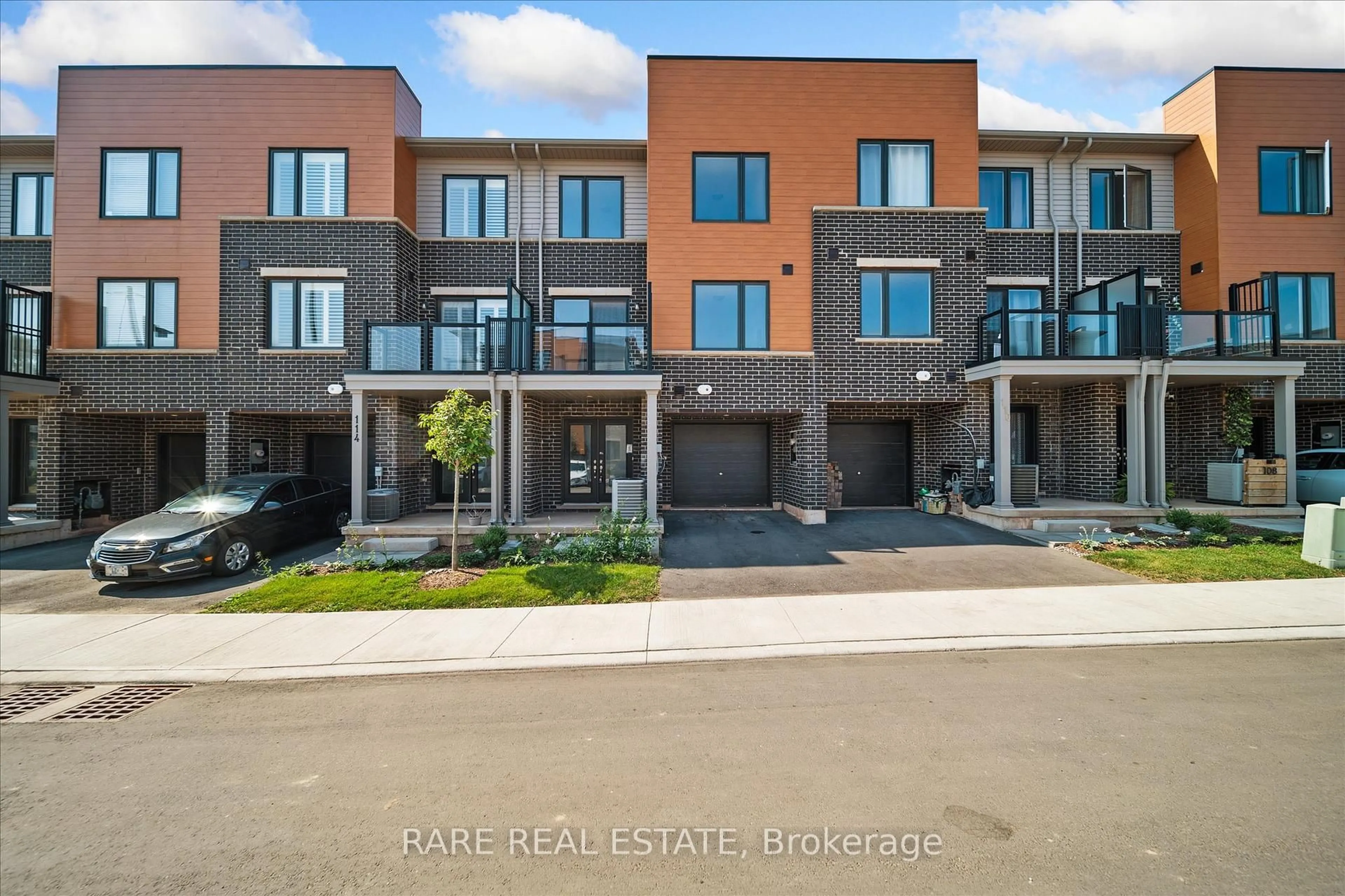Unknown for 112 Dryden Lane, Hamilton Ontario L8H 1L9