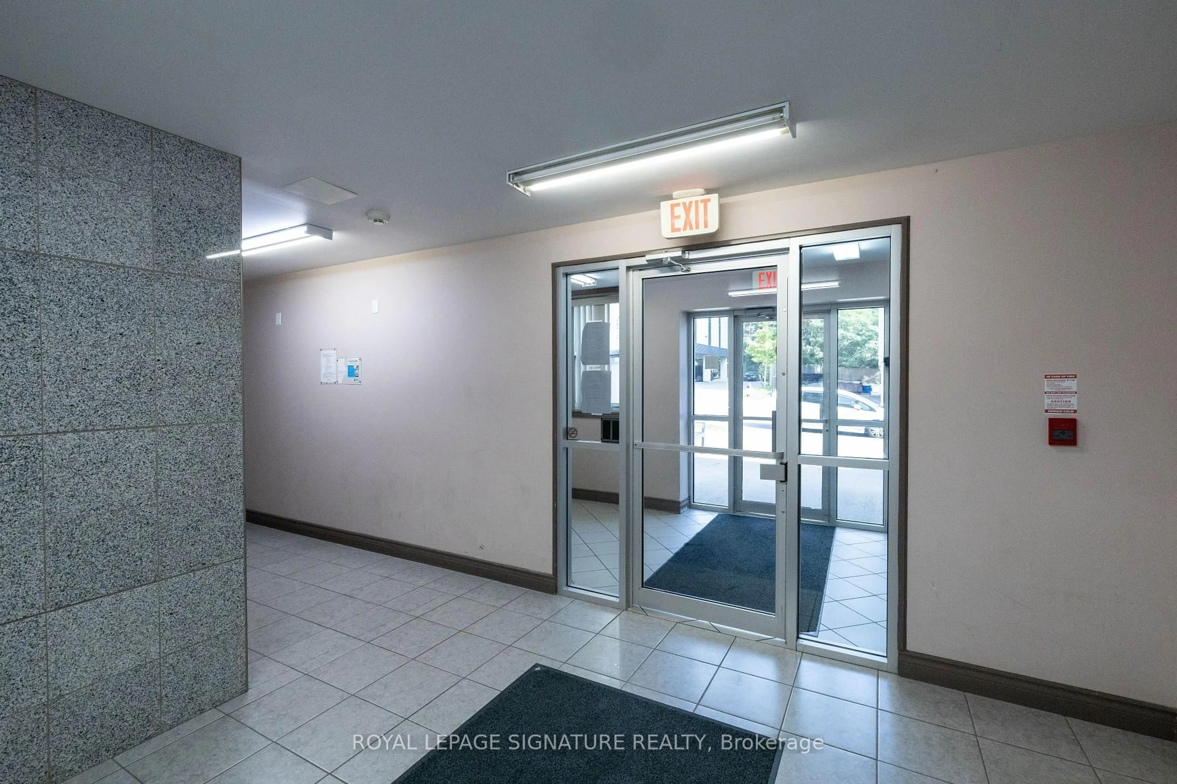 Indoor foyer for 251 Lester St #304, Waterloo Ontario N2L 3W6